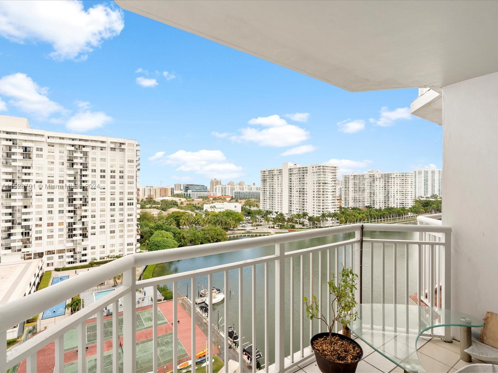18071 Biscayne Blvd, Aventura, FL, 33160 United States, 4 Bedrooms Bedrooms, ,3 BathroomsBathrooms,Residential,For Sale,Biscayne Blvd,A11528701