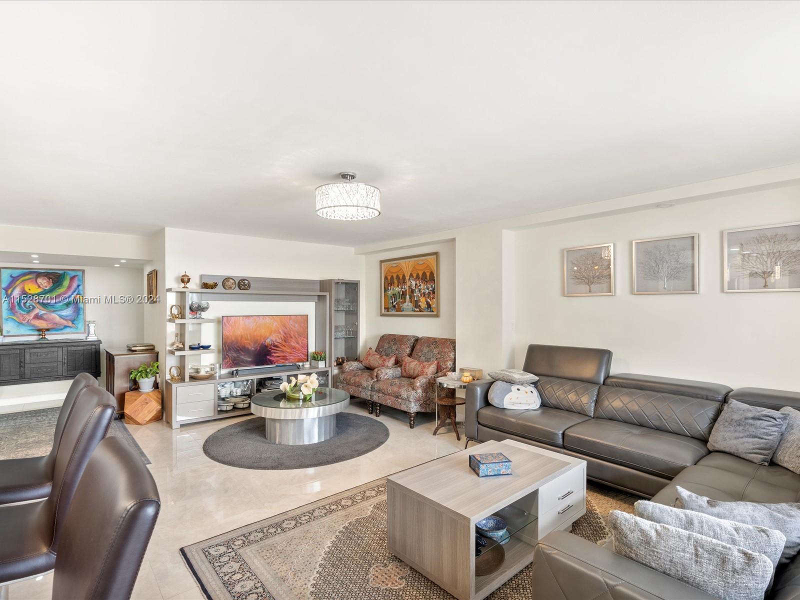 18071 Biscayne Blvd, Aventura, FL, 33160 United States, 4 Bedrooms Bedrooms, ,3 BathroomsBathrooms,Residential,For Sale,Biscayne Blvd,A11528701