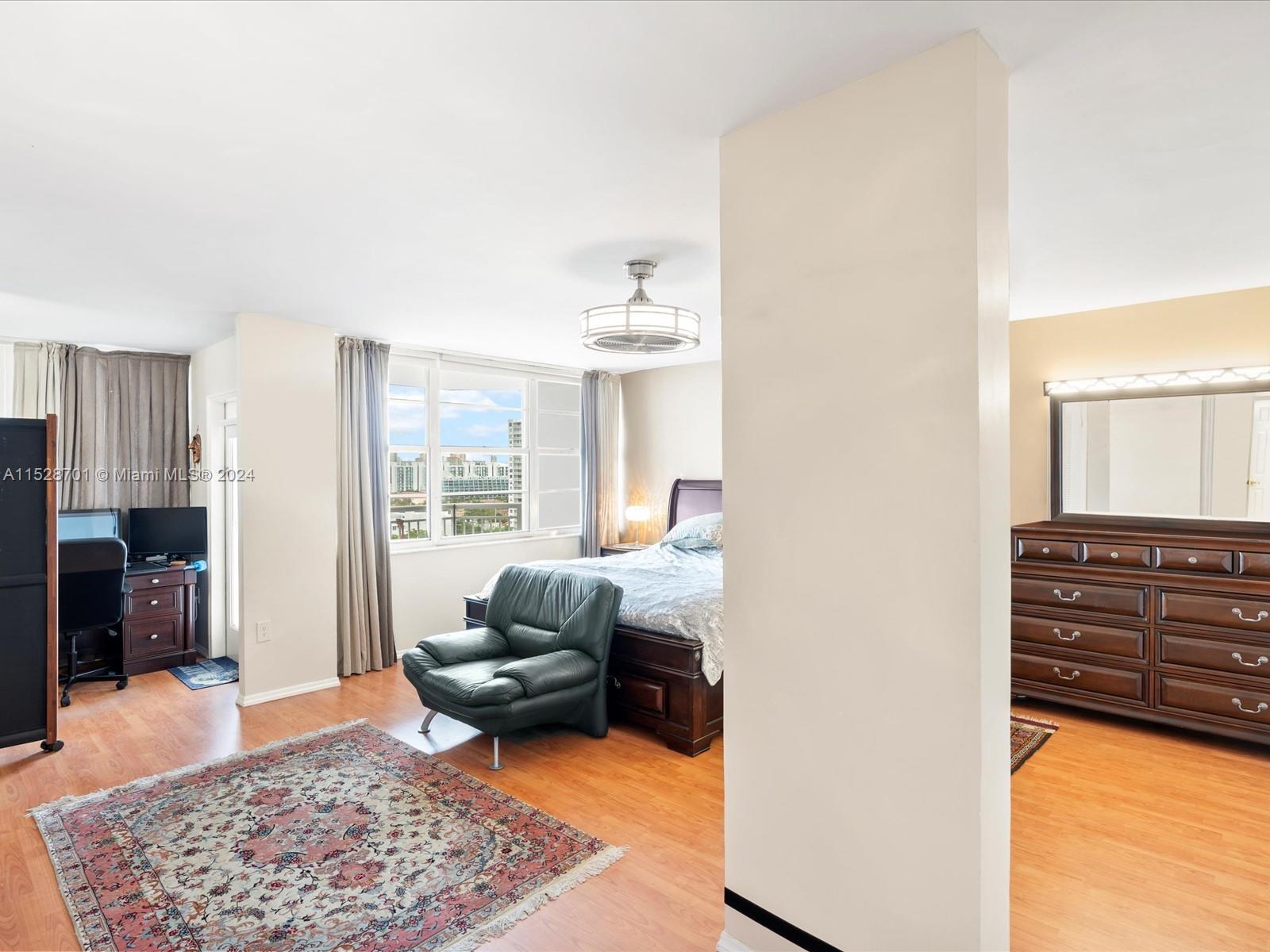18071 Biscayne Blvd, Aventura, FL, 33160 United States, 4 Bedrooms Bedrooms, ,3 BathroomsBathrooms,Residential,For Sale,Biscayne Blvd,A11528701