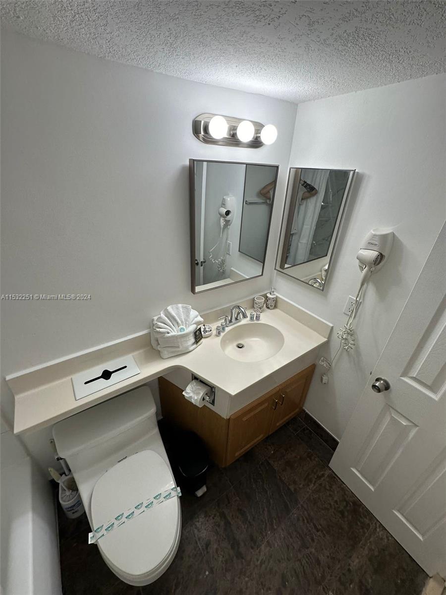 19201 Collins Ave, Sunny Isles Beach, FL, 33160 United States, ,1 BathroomBathrooms,Residential,For Sale,Collins Ave,A11532251