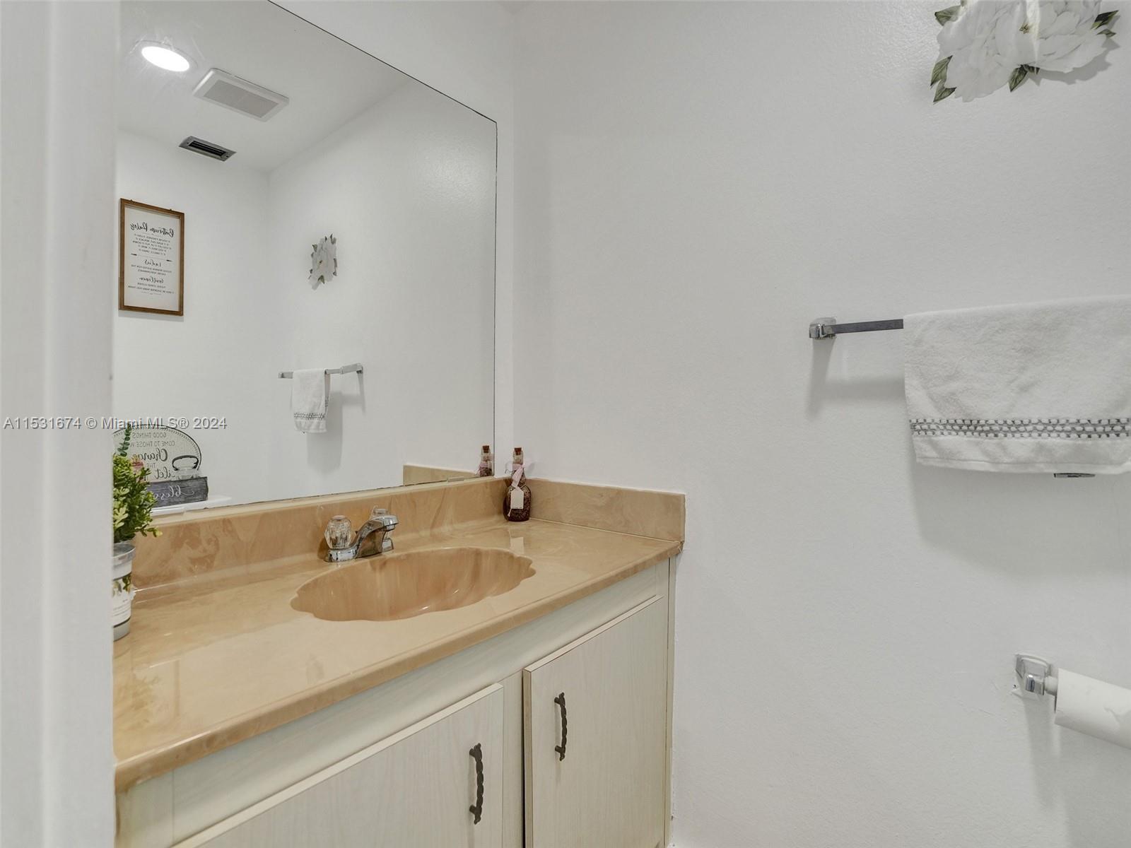 1800 SW 81st Ave 1212, North Lauderdale, Florida 33068, 1 Bedroom Bedrooms, ,1 BathroomBathrooms,Residential,For Sale,1800 SW 81st Ave 1212,A11531674