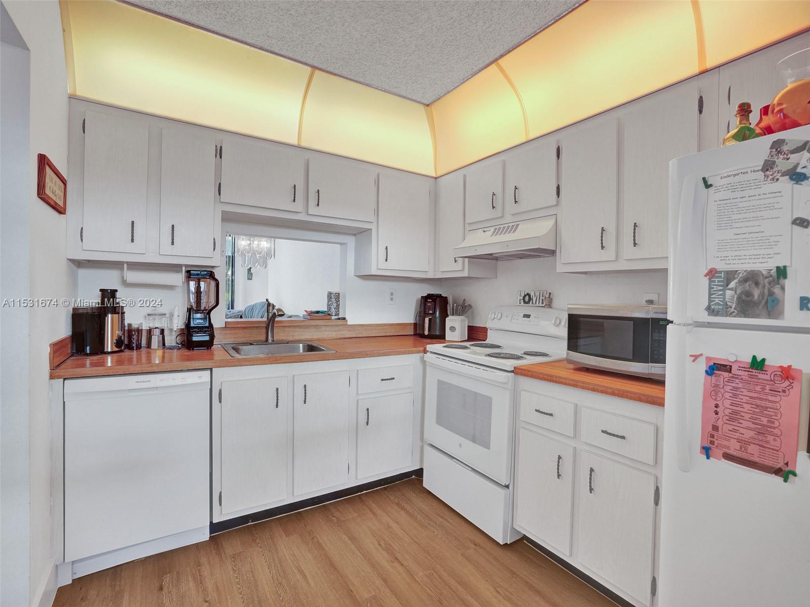 1800 SW 81st Ave 1212, North Lauderdale, Florida 33068, 1 Bedroom Bedrooms, ,1 BathroomBathrooms,Residential,For Sale,1800 SW 81st Ave 1212,A11531674