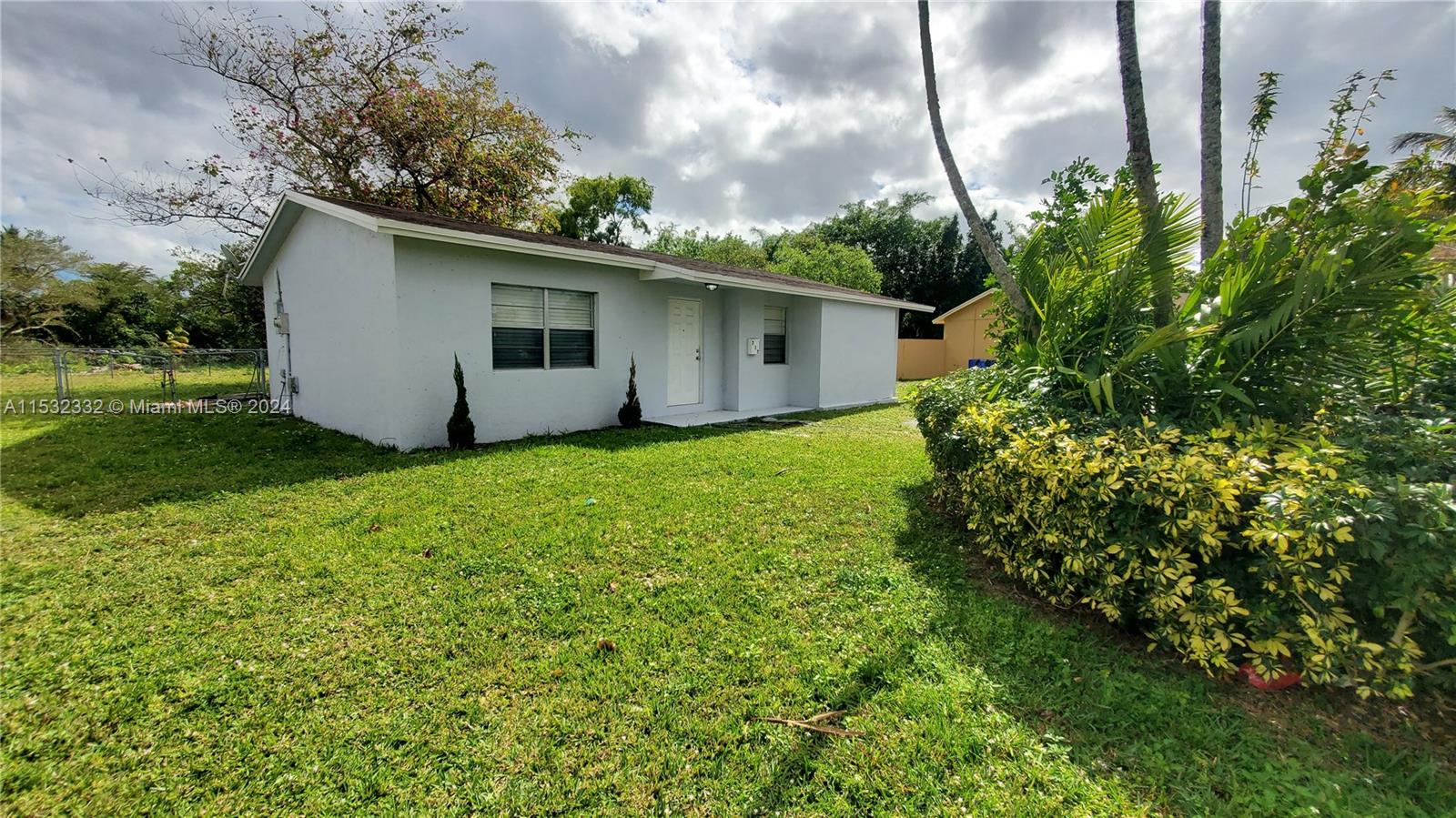 717 SW 79th Ter 0, North Lauderdale, Florida 33068, 3 Bedrooms Bedrooms, ,2 BathroomsBathrooms,Residentiallease,For Rent,717 SW 79th Ter 0,A11532332