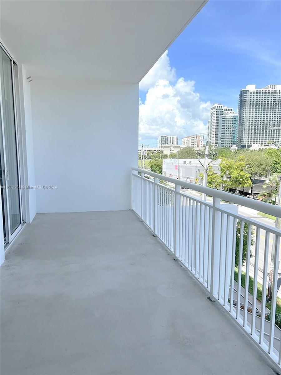 2700 N Miami Ave 304, Miami, Florida 33127, 1 Bedroom Bedrooms, ,1 BathroomBathrooms,Residentiallease,For Rent,2700 N Miami Ave 304,A11532354