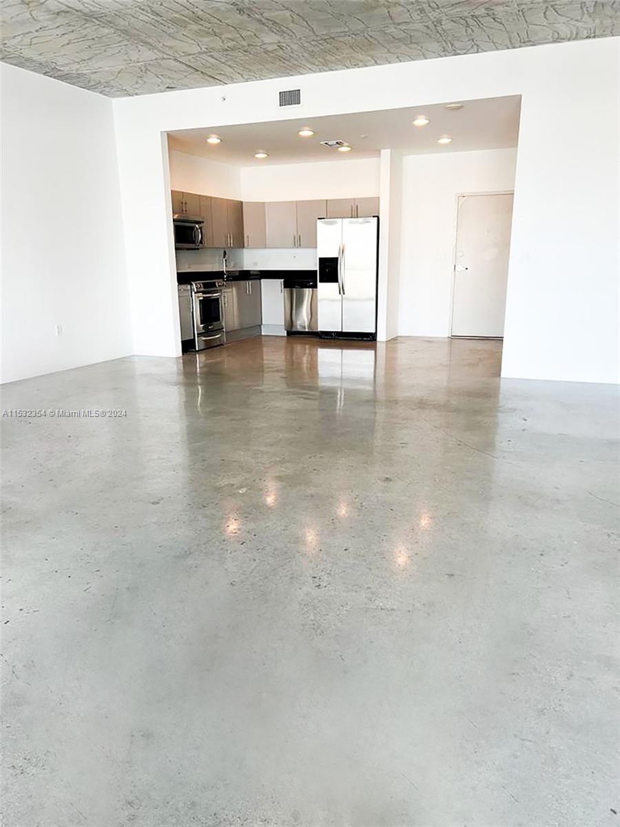 2700 N Miami Ave 304, Miami, Florida 33127, 1 Bedroom Bedrooms, ,1 BathroomBathrooms,Residentiallease,For Rent,2700 N Miami Ave 304,A11532354