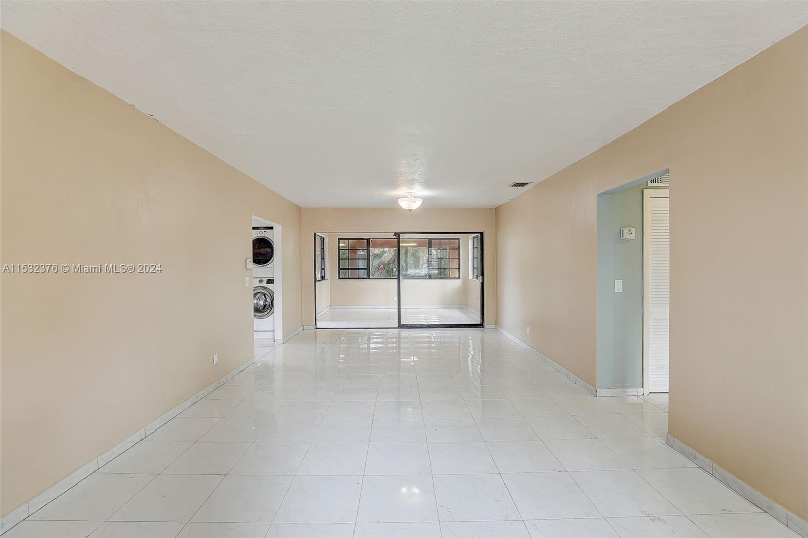 315 160th Ter, Miami, FL, 33162 United States, 3 Bedrooms Bedrooms, ,2 BathroomsBathrooms,Residential,For Sale,160th Ter,A11532376