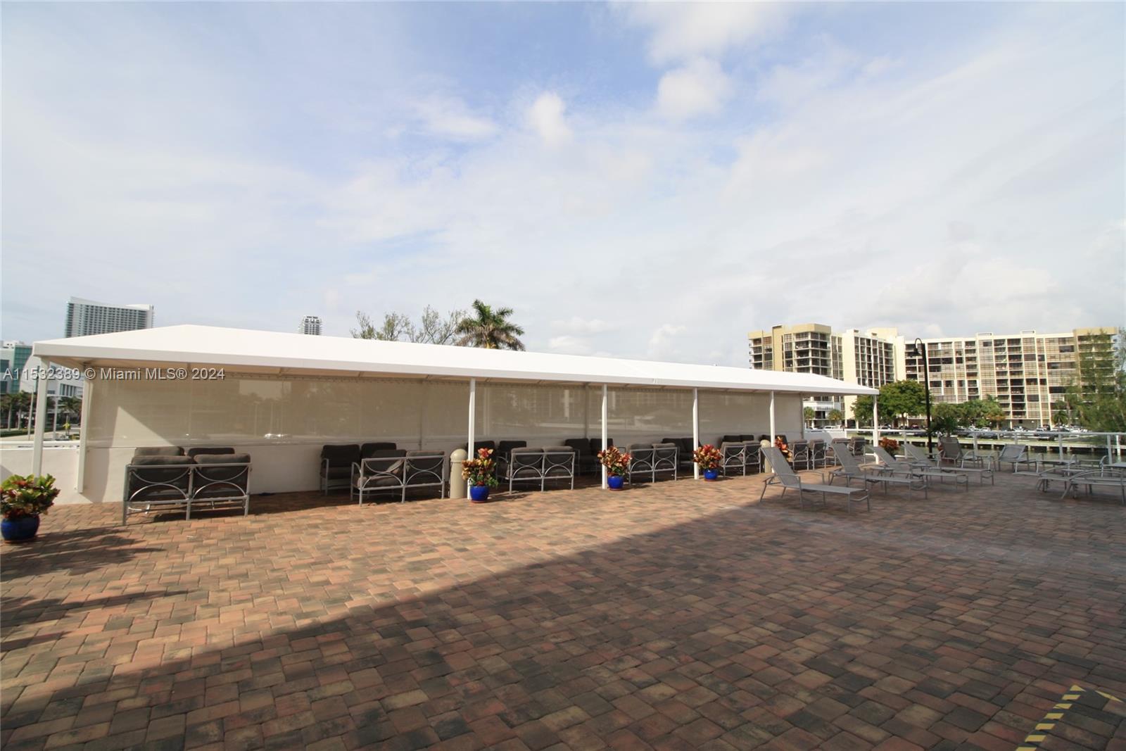 3000 S Ocean Dr 1416, Hollywood, Florida 33019, 1 Bedroom Bedrooms, ,1 BathroomBathrooms,Residentiallease,For Rent,3000 S Ocean Dr 1416,A11532389