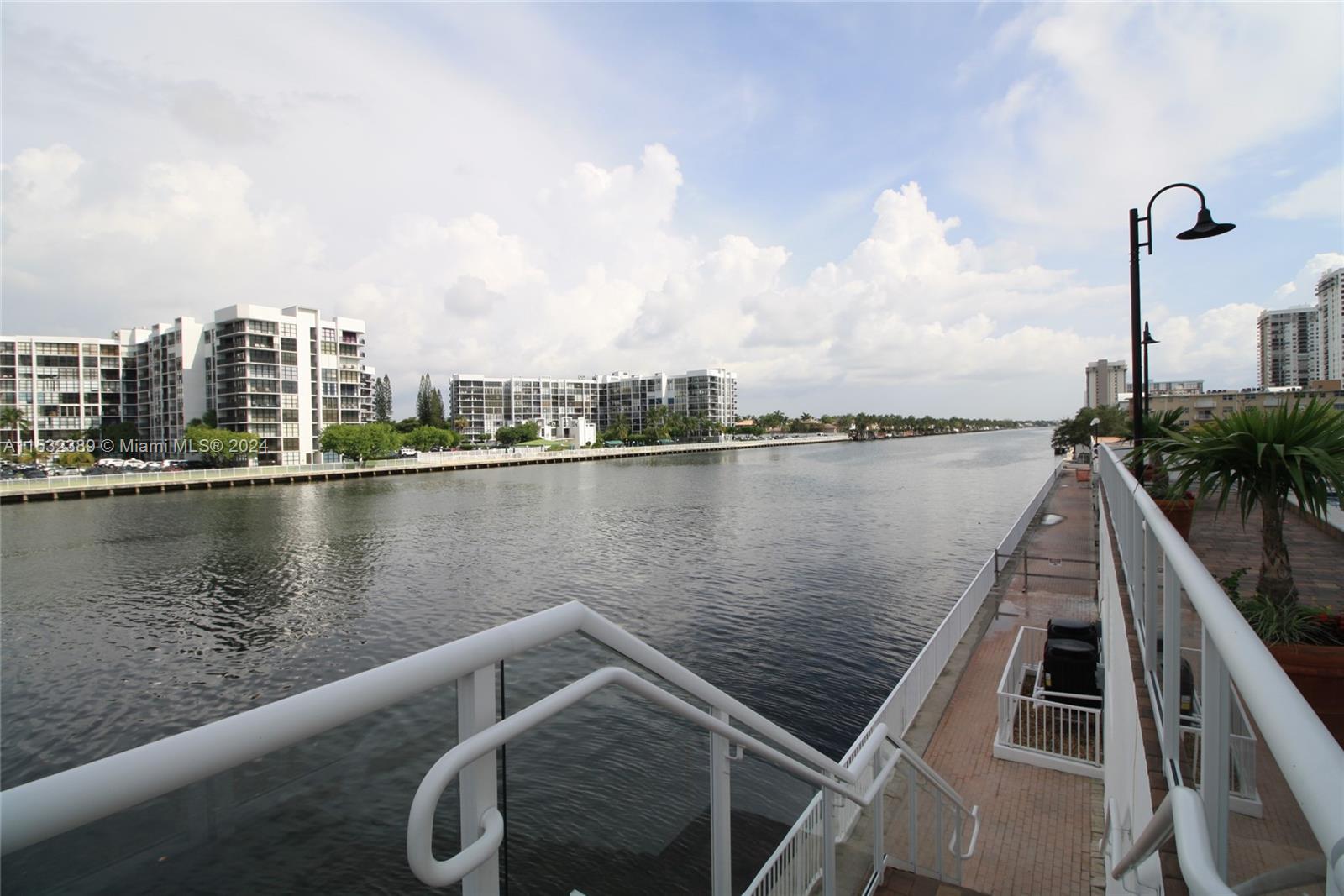3000 S Ocean Dr 1416, Hollywood, Florida 33019, 1 Bedroom Bedrooms, ,1 BathroomBathrooms,Residentiallease,For Rent,3000 S Ocean Dr 1416,A11532389