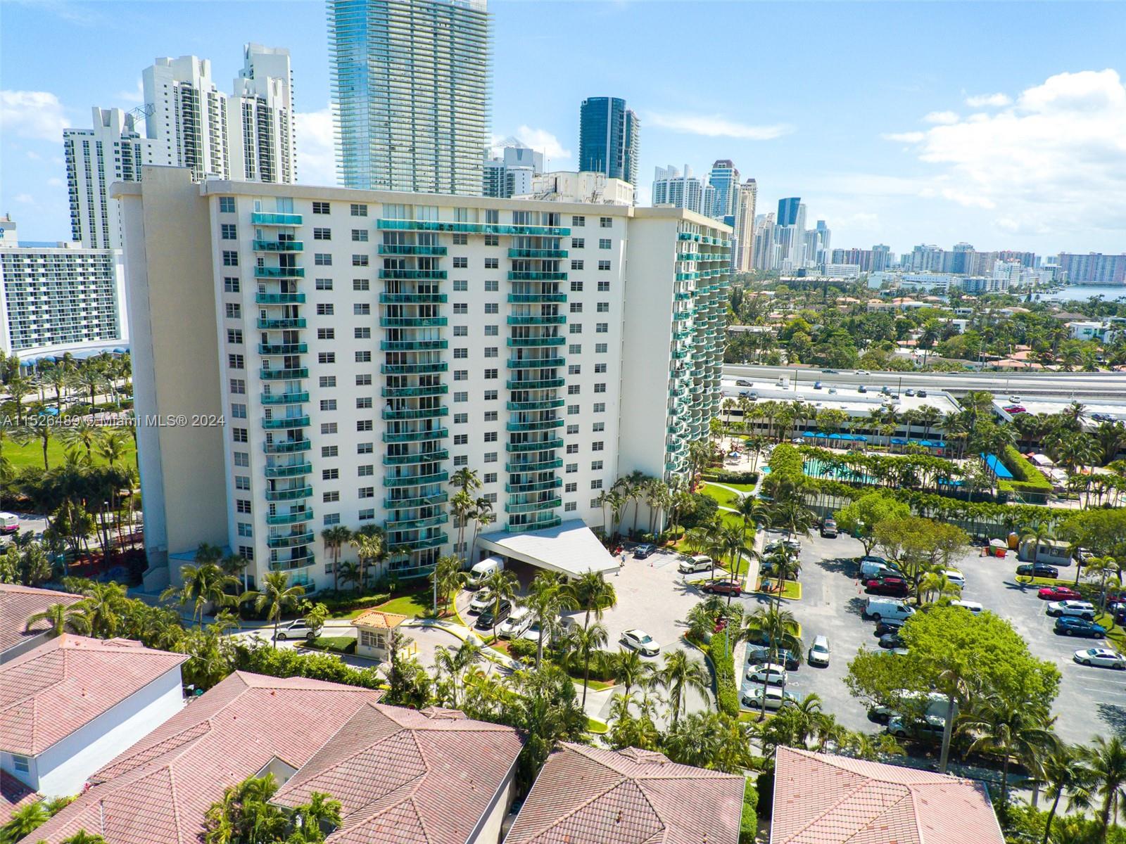 19370 Collins Ave 220, Sunny Isles Beach, Florida 33160, 1 Bedroom Bedrooms, ,1 BathroomBathrooms,Residential,For Sale,19370 Collins Ave 220,A11526489