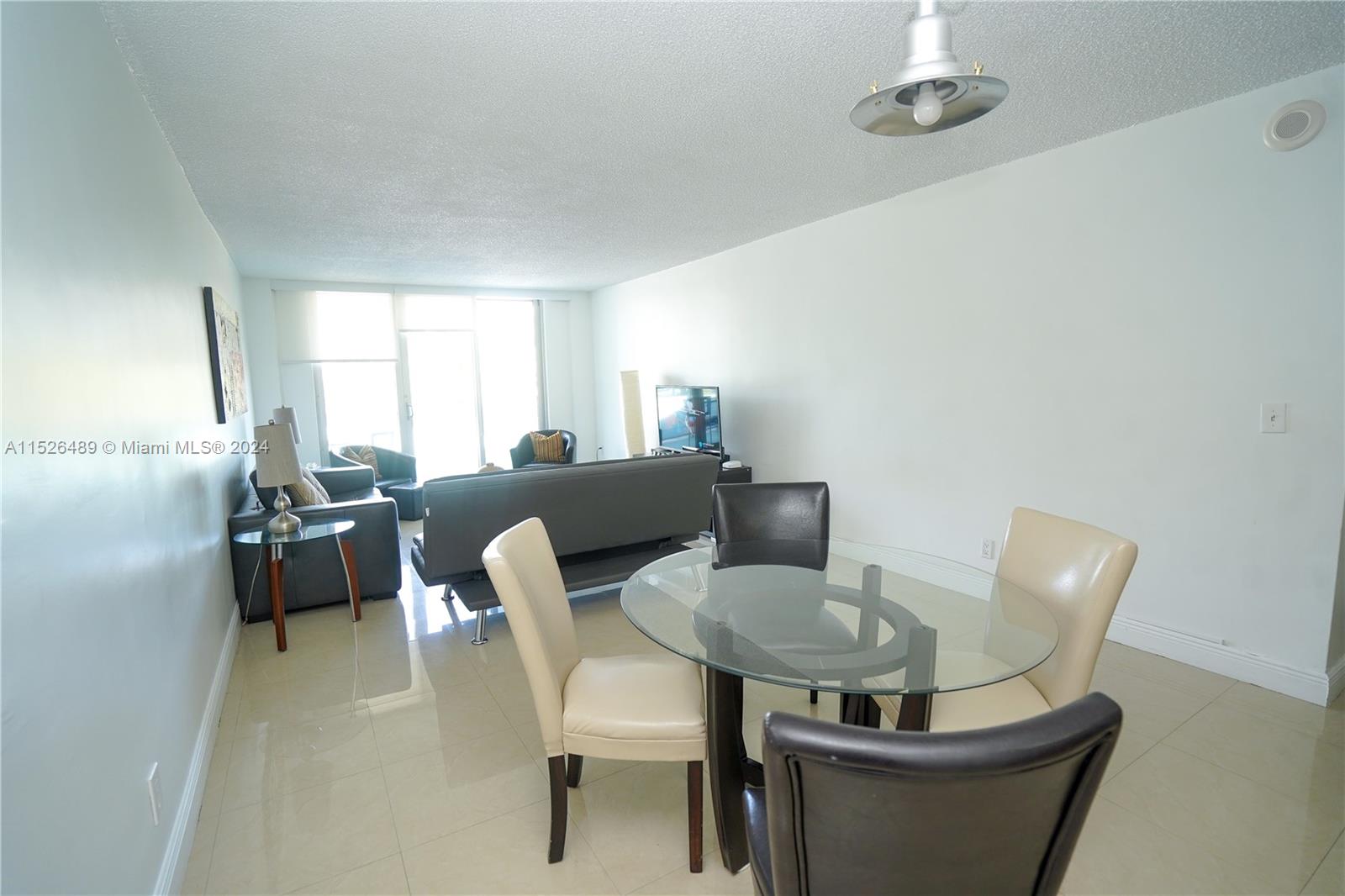 19370 Collins Ave, Sunny Isles Beach, FL, 33160 United States, 1 Bedroom Bedrooms, ,1 BathroomBathrooms,Residential,For Sale,Collins Ave,A11526489