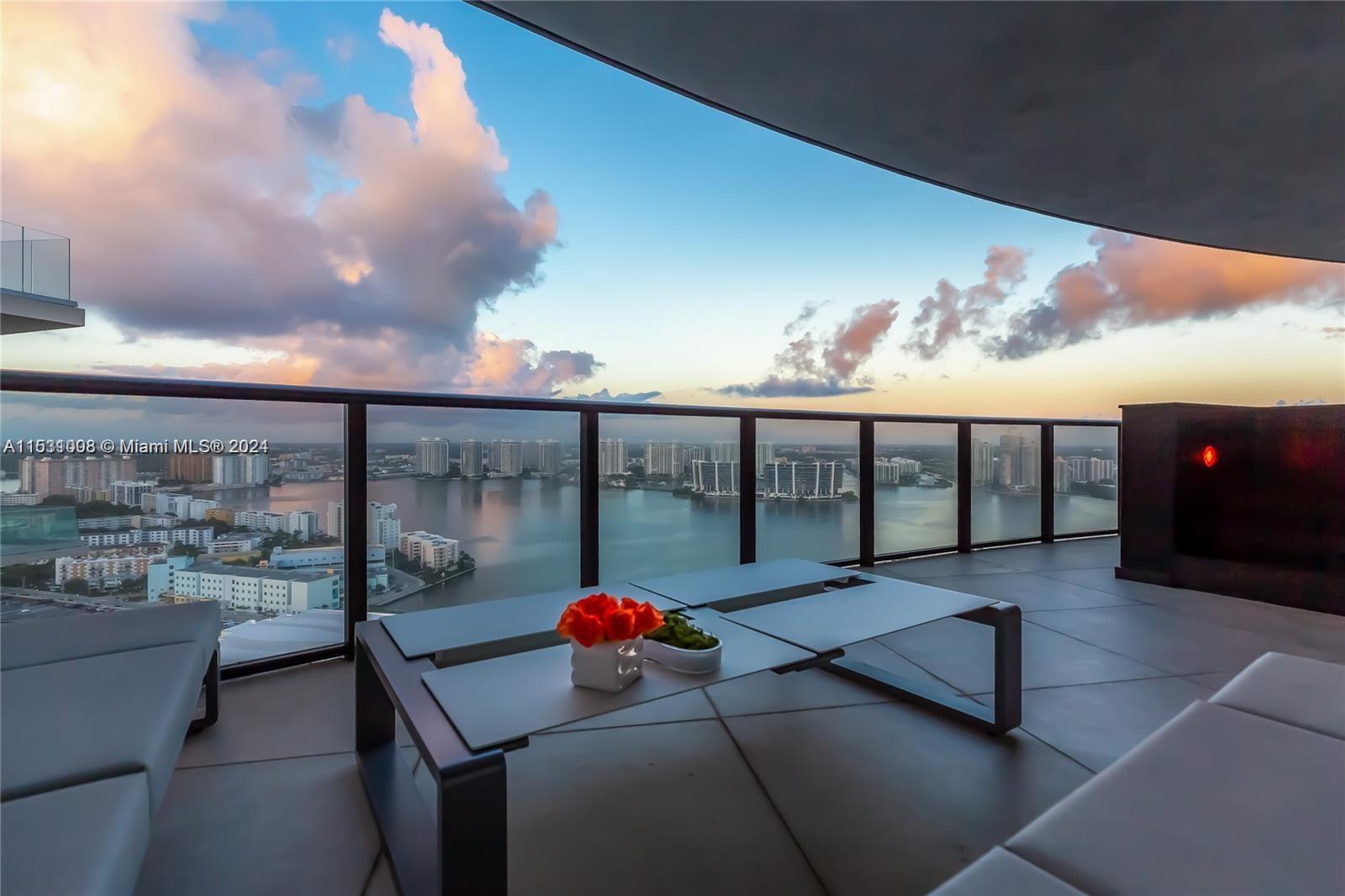 18555 Collins Ave, Sunny Isles Beach, FL, 33160 United States, 4 Bedrooms Bedrooms, ,4 BathroomsBathrooms,Residential,For Sale,Collins Ave,A11531008