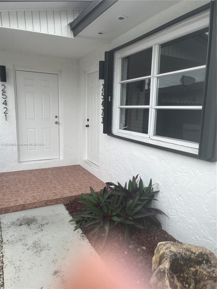 25423 SW 108th Ave 25423, Homestead, Florida 33032, 2 Bedrooms Bedrooms, ,1 BathroomBathrooms,Residentiallease,For Rent,25423 SW 108th Ave 25423,A11530829
