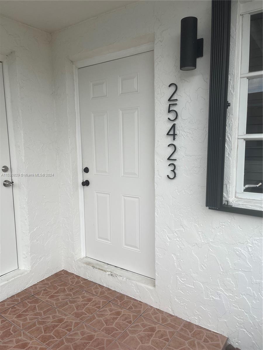 25423 SW 108th Ave 25423, Homestead, Florida 33032, 2 Bedrooms Bedrooms, ,1 BathroomBathrooms,Residentiallease,For Rent,25423 SW 108th Ave 25423,A11530829