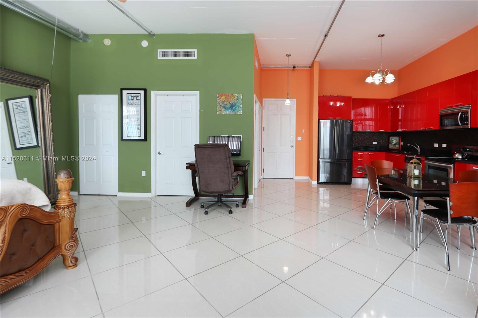 2100 Van Buren St 511, Hollywood, Florida 33020, 1 Bedroom Bedrooms, ,1 BathroomBathrooms,Residential,For Sale,2100 Van Buren St 511,A11528311