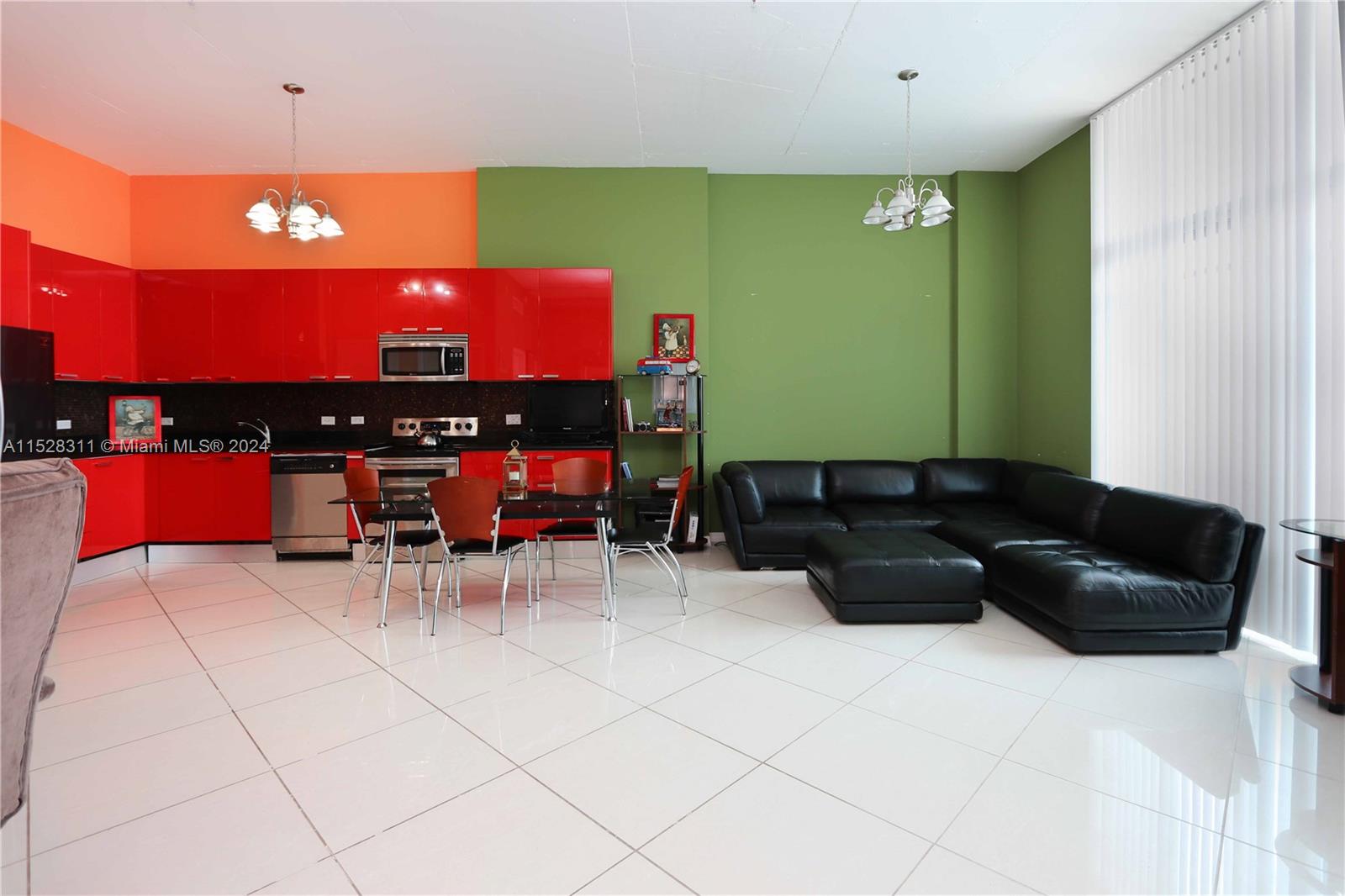 2100 Van Buren St 511, Hollywood, Florida 33020, 1 Bedroom Bedrooms, ,1 BathroomBathrooms,Residential,For Sale,2100 Van Buren St 511,A11528311