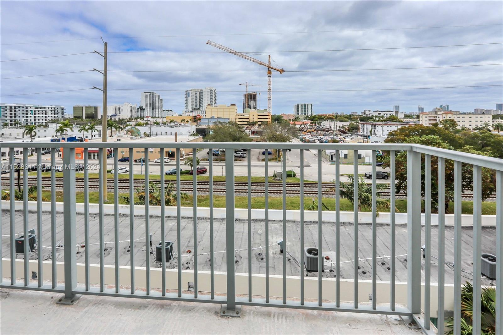 2100 Van Buren St 511, Hollywood, Florida 33020, 1 Bedroom Bedrooms, ,1 BathroomBathrooms,Residential,For Sale,2100 Van Buren St 511,A11528311