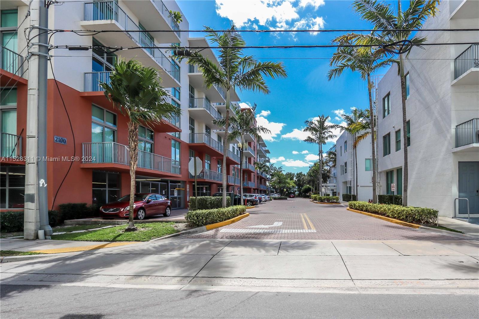 2100 Van Buren St 511, Hollywood, Florida 33020, 1 Bedroom Bedrooms, ,1 BathroomBathrooms,Residential,For Sale,2100 Van Buren St 511,A11528311