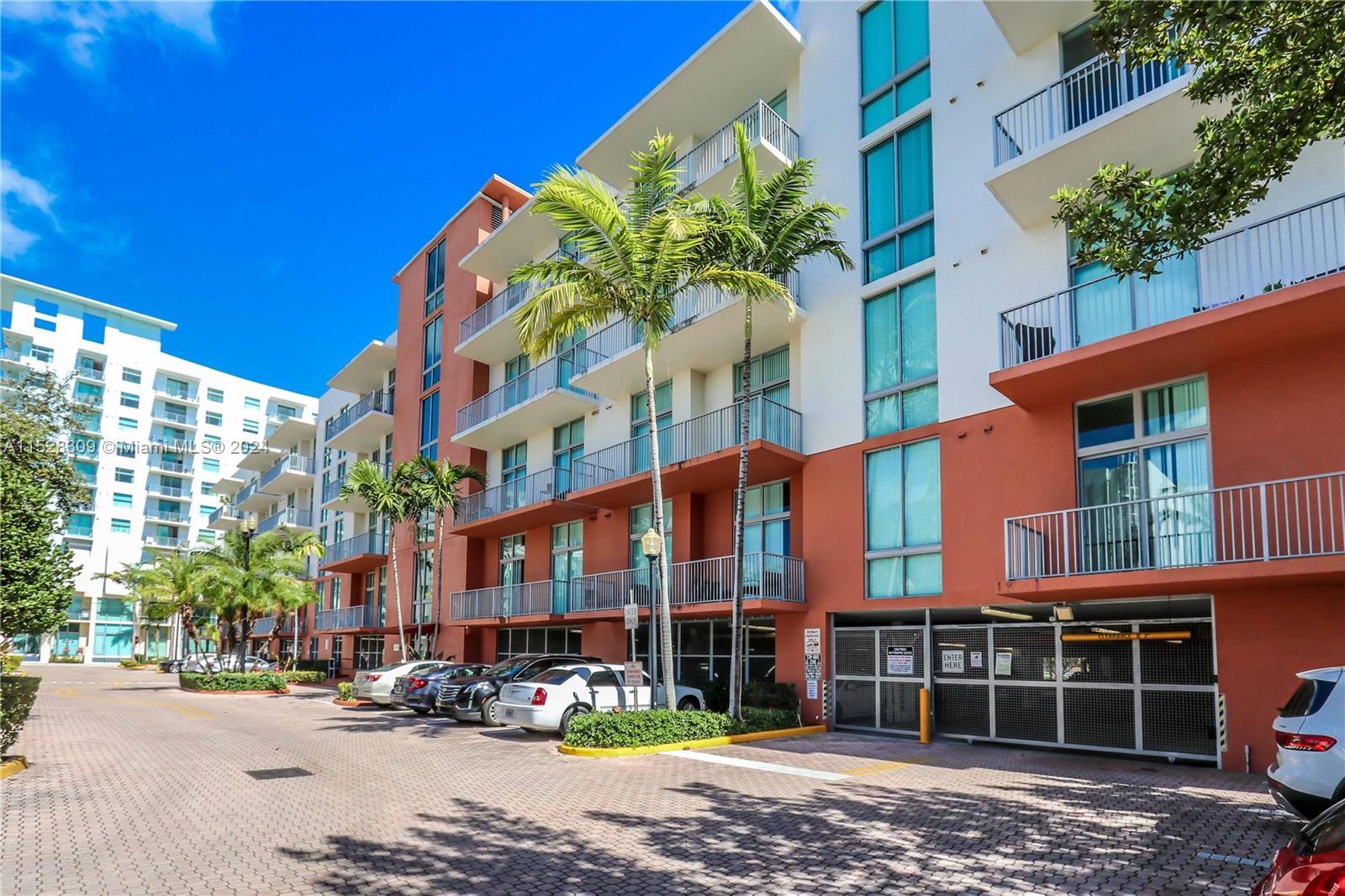 2100 Van Buren St 511, Hollywood, Florida 33020, 1 Bedroom Bedrooms, ,1 BathroomBathrooms,Residentiallease,For Rent,2100 Van Buren St 511,A11528309