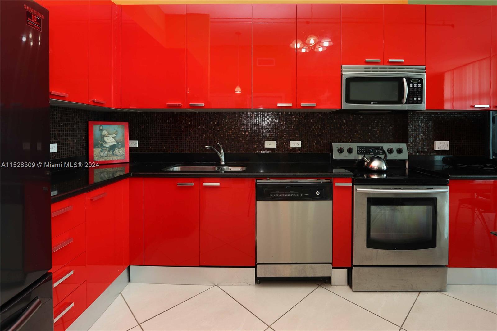 2100 Van Buren St 511, Hollywood, Florida 33020, 1 Bedroom Bedrooms, ,1 BathroomBathrooms,Residentiallease,For Rent,2100 Van Buren St 511,A11528309