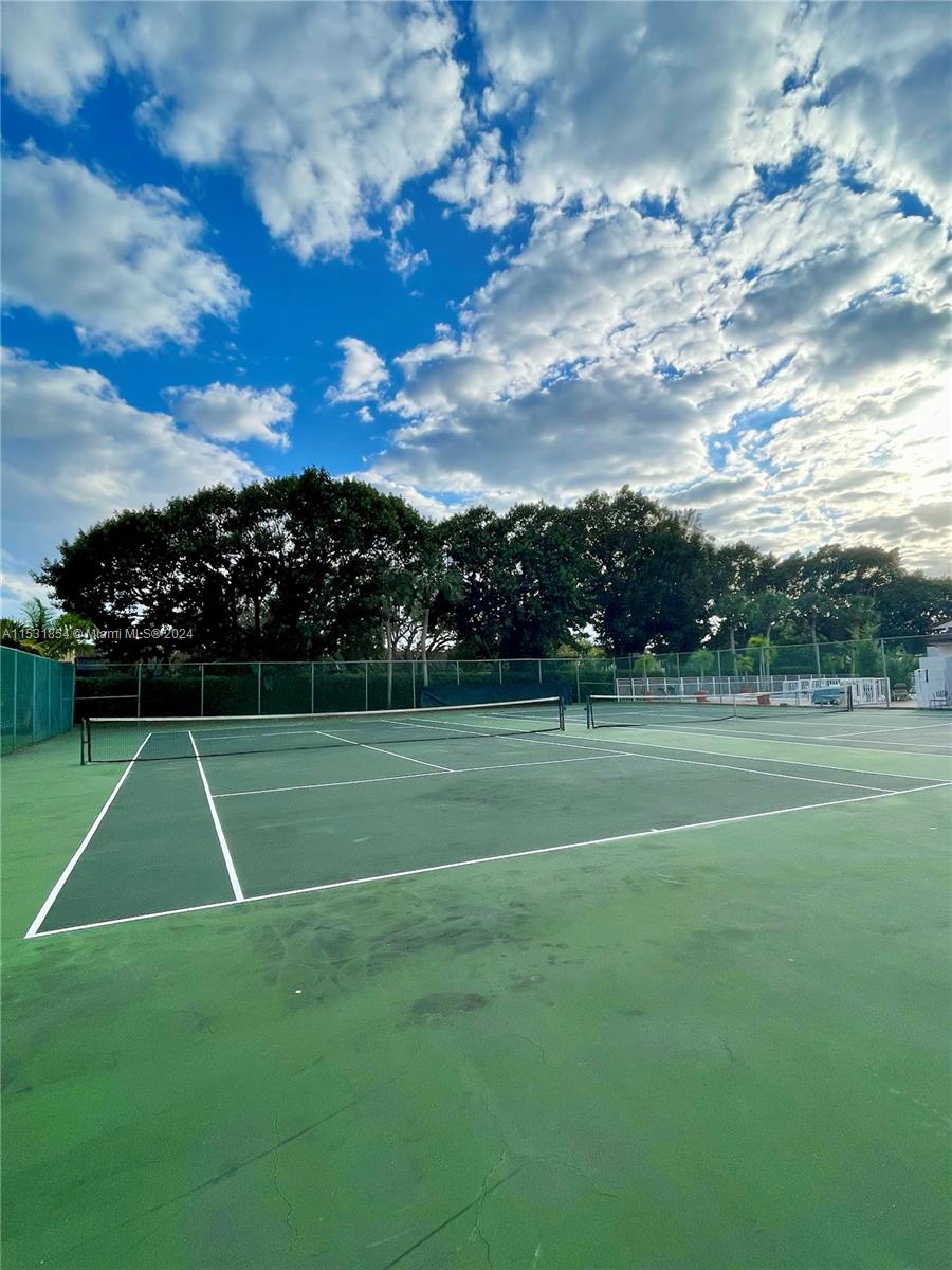 Community Tennis courts