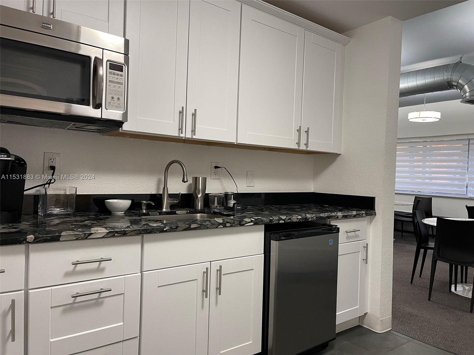 401 Golden Isles Dr 903, Hallandale Beach, Florida 33009, 2 Bedrooms Bedrooms, ,2 BathroomsBathrooms,Residentiallease,For Rent,401 Golden Isles Dr 903,A11531883