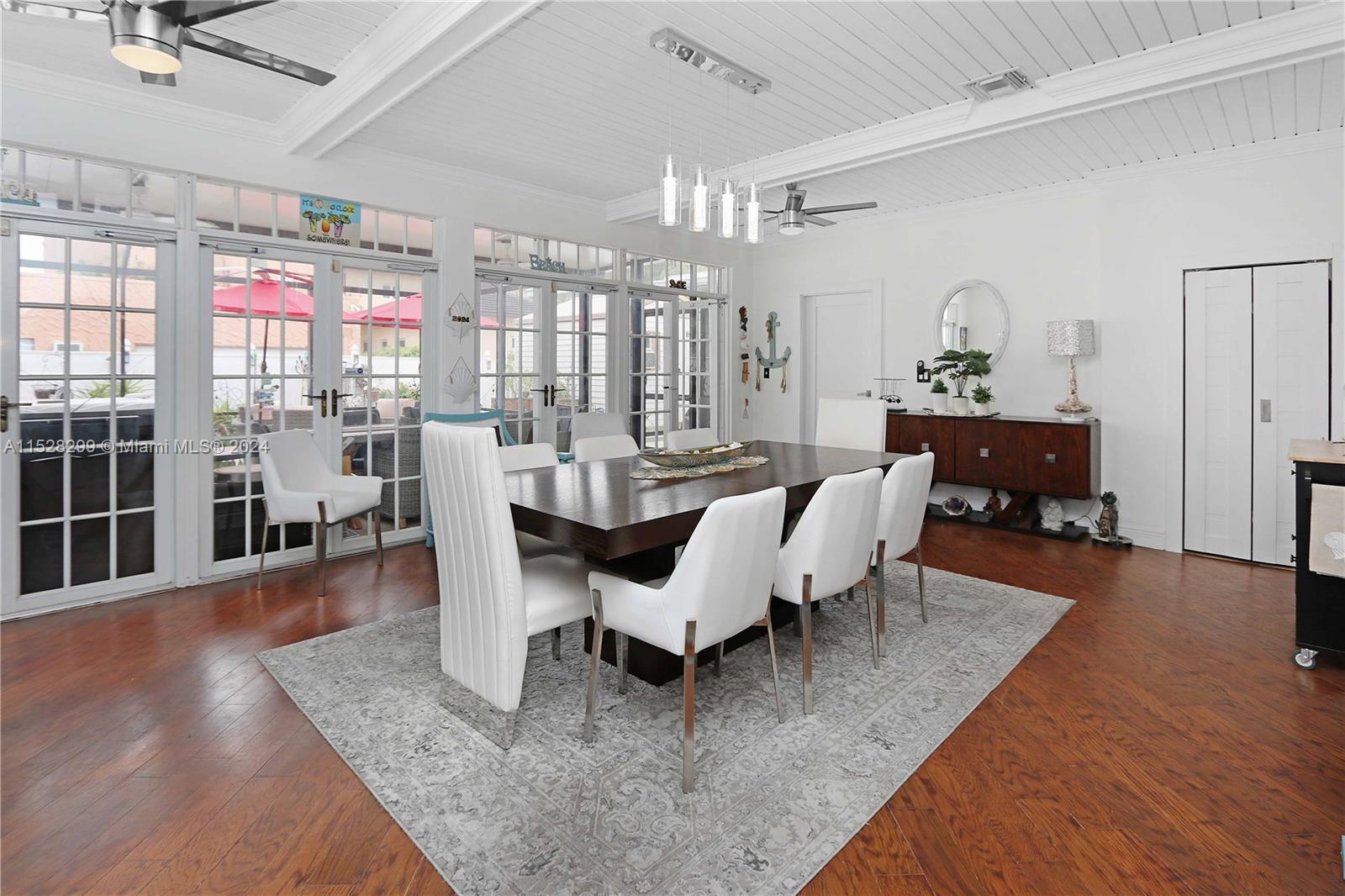 812 Johnson St, Hollywood, Florida 33019, 3 Bedrooms Bedrooms, ,2 BathroomsBathrooms,Residential,For Sale,812 Johnson St,A11528299