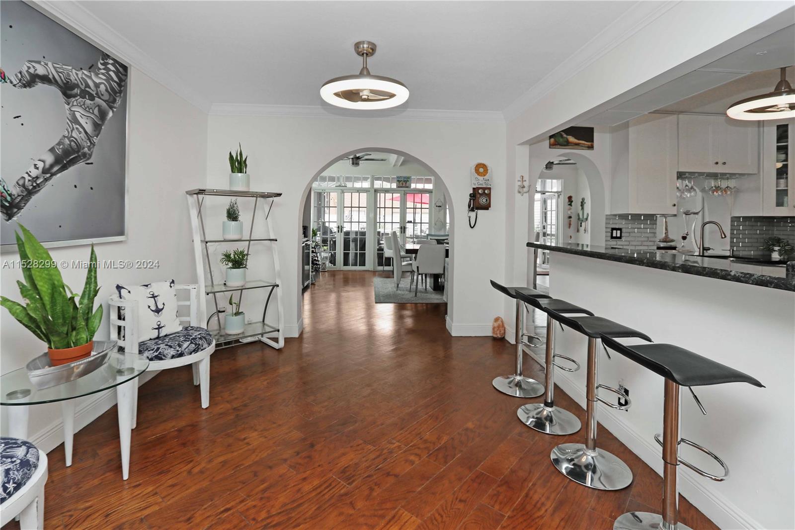 812 Johnson St, Hollywood, Florida 33019, 3 Bedrooms Bedrooms, ,2 BathroomsBathrooms,Residential,For Sale,812 Johnson St,A11528299