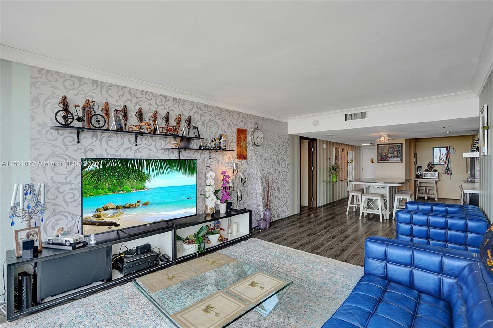 3625 N Country Club Dr 2410, Aventura, Florida 33180, 2 Bedrooms Bedrooms, ,2 BathroomsBathrooms,Residential,For Sale,3625 N Country Club Dr 2410,A11531072