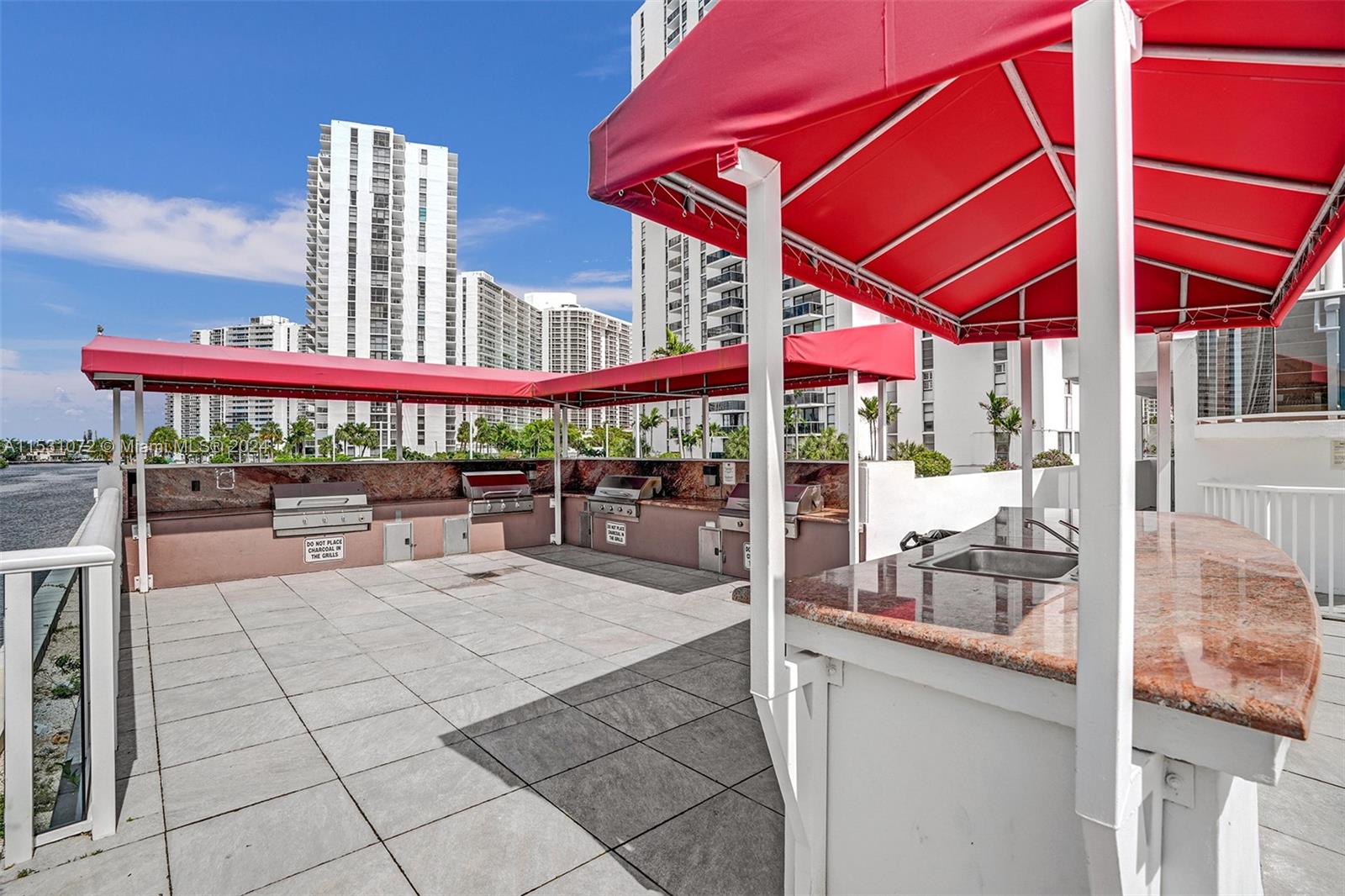 3625 N Country Club Dr 2410, Aventura, Florida 33180, 2 Bedrooms Bedrooms, ,2 BathroomsBathrooms,Residential,For Sale,3625 N Country Club Dr 2410,A11531072