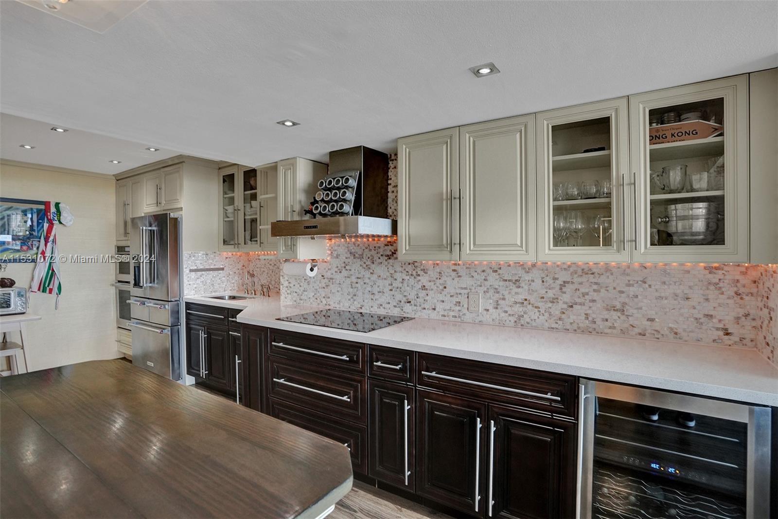 3625 N Country Club Dr 2410, Aventura, Florida 33180, 2 Bedrooms Bedrooms, ,2 BathroomsBathrooms,Residential,For Sale,3625 N Country Club Dr 2410,A11531072