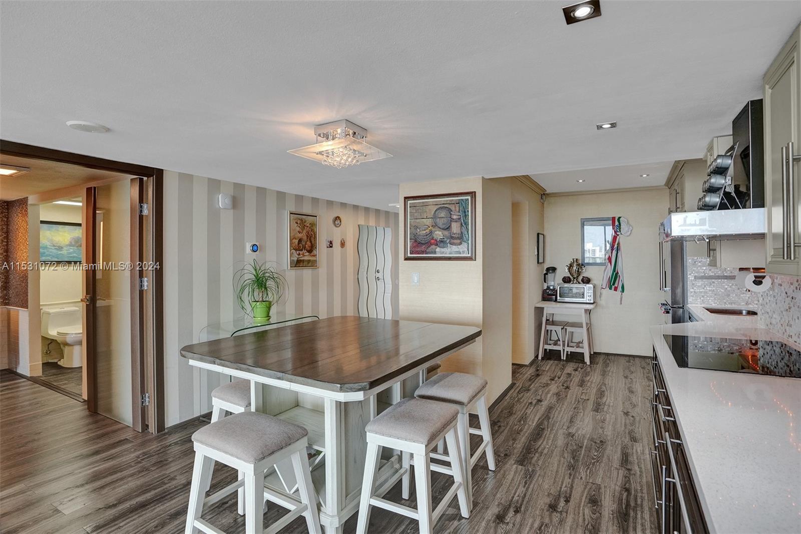 3625 N Country Club Dr 2410, Aventura, Florida 33180, 2 Bedrooms Bedrooms, ,2 BathroomsBathrooms,Residential,For Sale,3625 N Country Club Dr 2410,A11531072