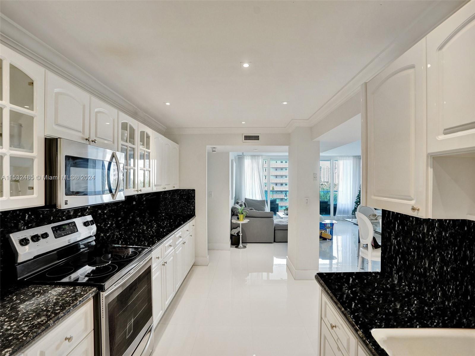 1880 S Ocean Dr 503, Hallandale Beach, Florida 33009, 2 Bedrooms Bedrooms, ,2 BathroomsBathrooms,Residential,For Sale,1880 S Ocean Dr 503,A11532485