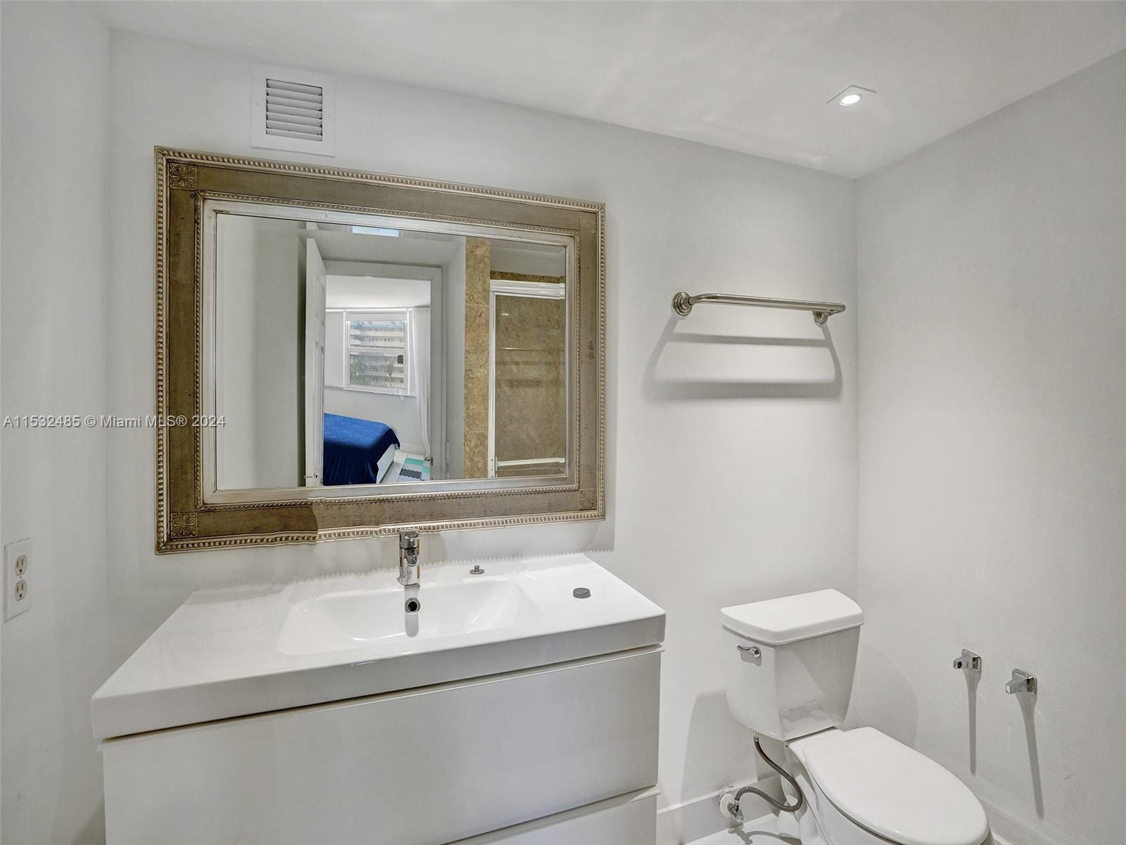 1880 S Ocean Dr 503, Hallandale Beach, Florida 33009, 2 Bedrooms Bedrooms, ,2 BathroomsBathrooms,Residential,For Sale,1880 S Ocean Dr 503,A11532485