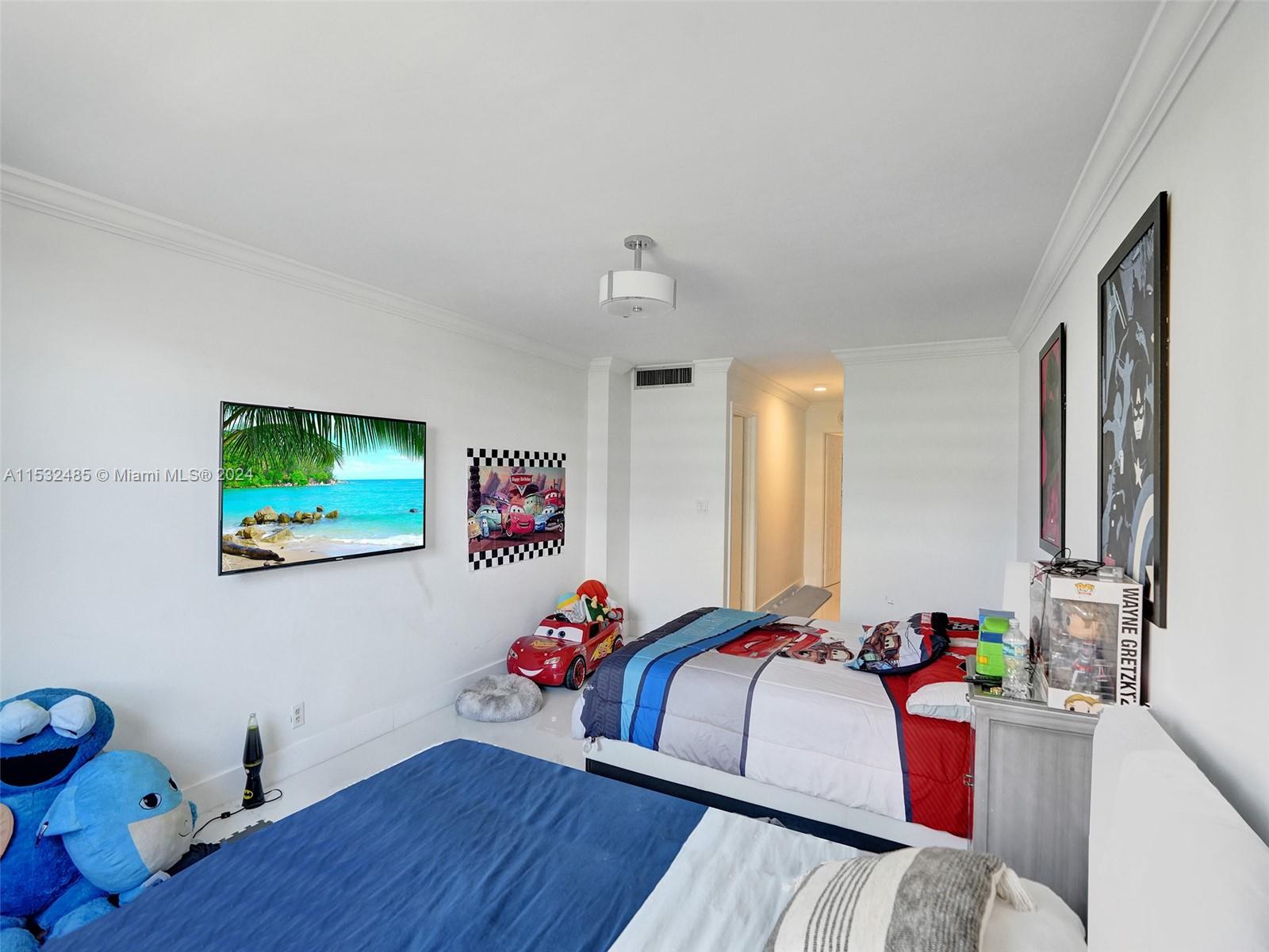 1880 S Ocean Dr 503, Hallandale Beach, Florida 33009, 2 Bedrooms Bedrooms, ,2 BathroomsBathrooms,Residential,For Sale,1880 S Ocean Dr 503,A11532485