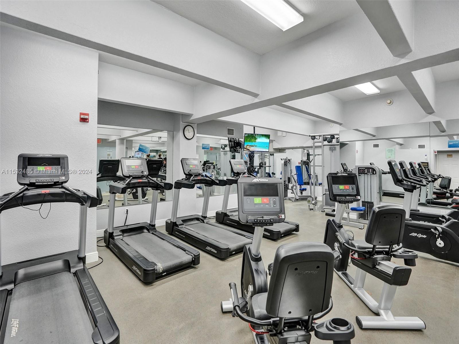 1880 S Ocean Dr 503, Hallandale Beach, Florida 33009, 2 Bedrooms Bedrooms, ,2 BathroomsBathrooms,Residential,For Sale,1880 S Ocean Dr 503,A11532485