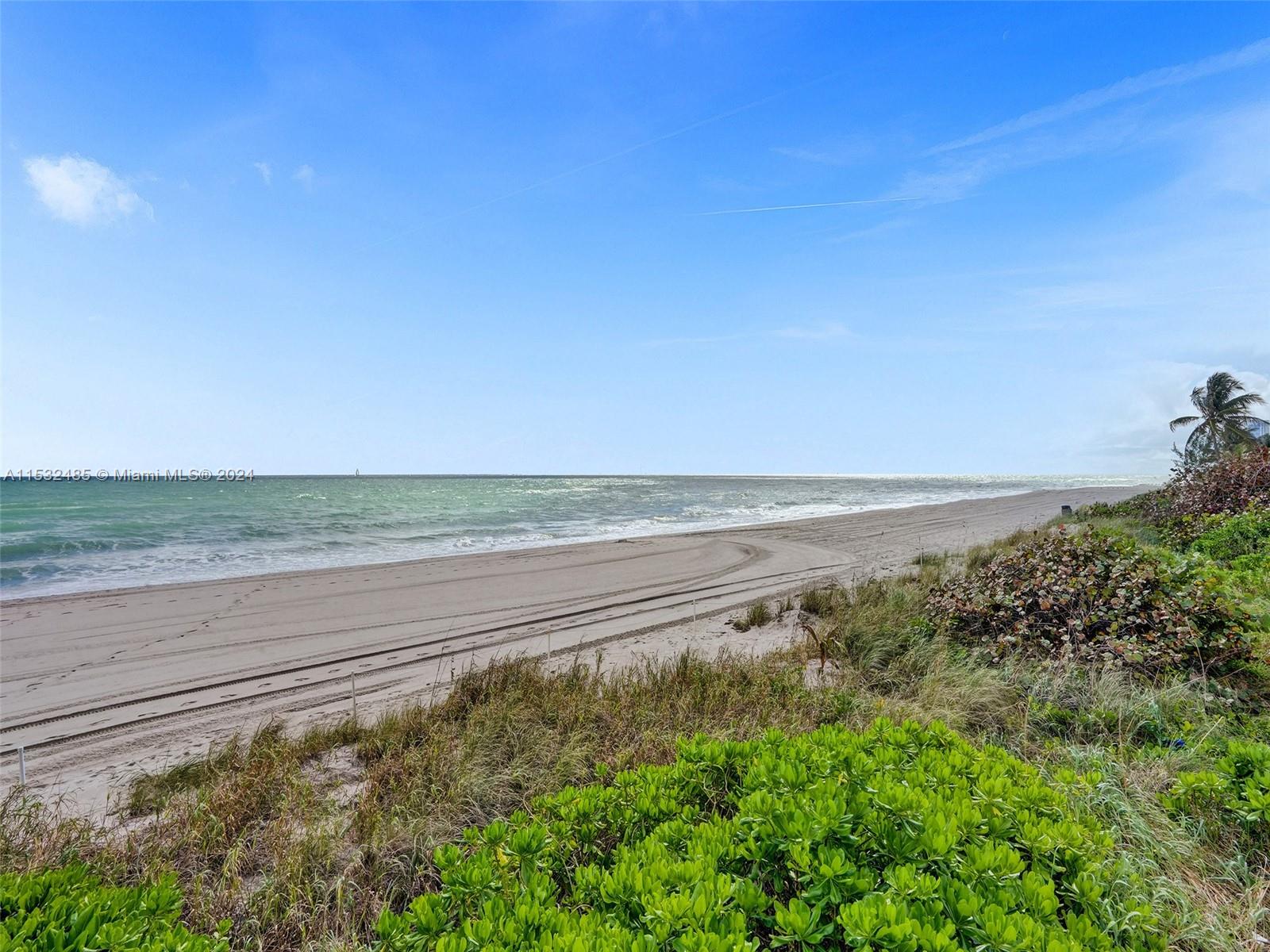 1880 S Ocean Dr 503, Hallandale Beach, Florida 33009, 2 Bedrooms Bedrooms, ,2 BathroomsBathrooms,Residential,For Sale,1880 S Ocean Dr 503,A11532485