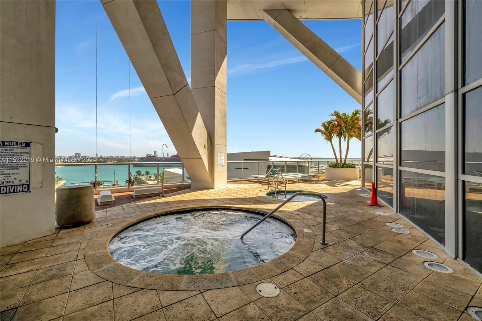 888 Biscayne Blvd 411, Miami, Florida 33132, 1 Bedroom Bedrooms, ,1 BathroomBathrooms,Residential,For Sale,888 Biscayne Blvd 411,A11532219