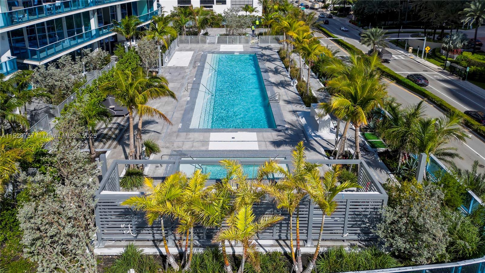 17550 Collins Avenue, Sunny Isles Beach, FL, 33160 United States, 2 Bedrooms Bedrooms, ,2 BathroomsBathrooms,Residential,For Sale,Collins Avenue,A11529757