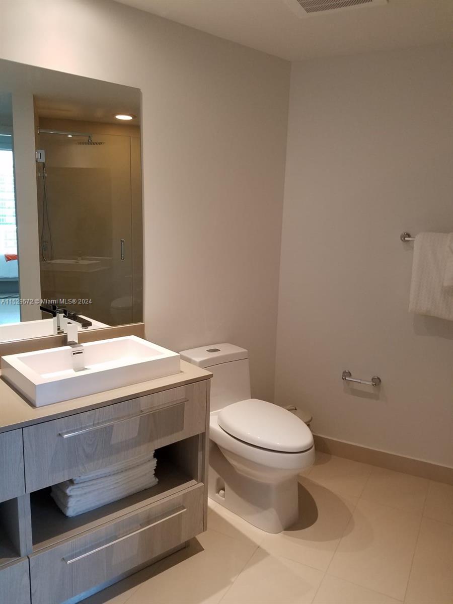 4111 S Ocean Dr MPH09, Hollywood, Florida 33019, 1 Bedroom Bedrooms, ,1 BathroomBathrooms,Residential,For Sale,4111 S Ocean Dr MPH09,A11529572