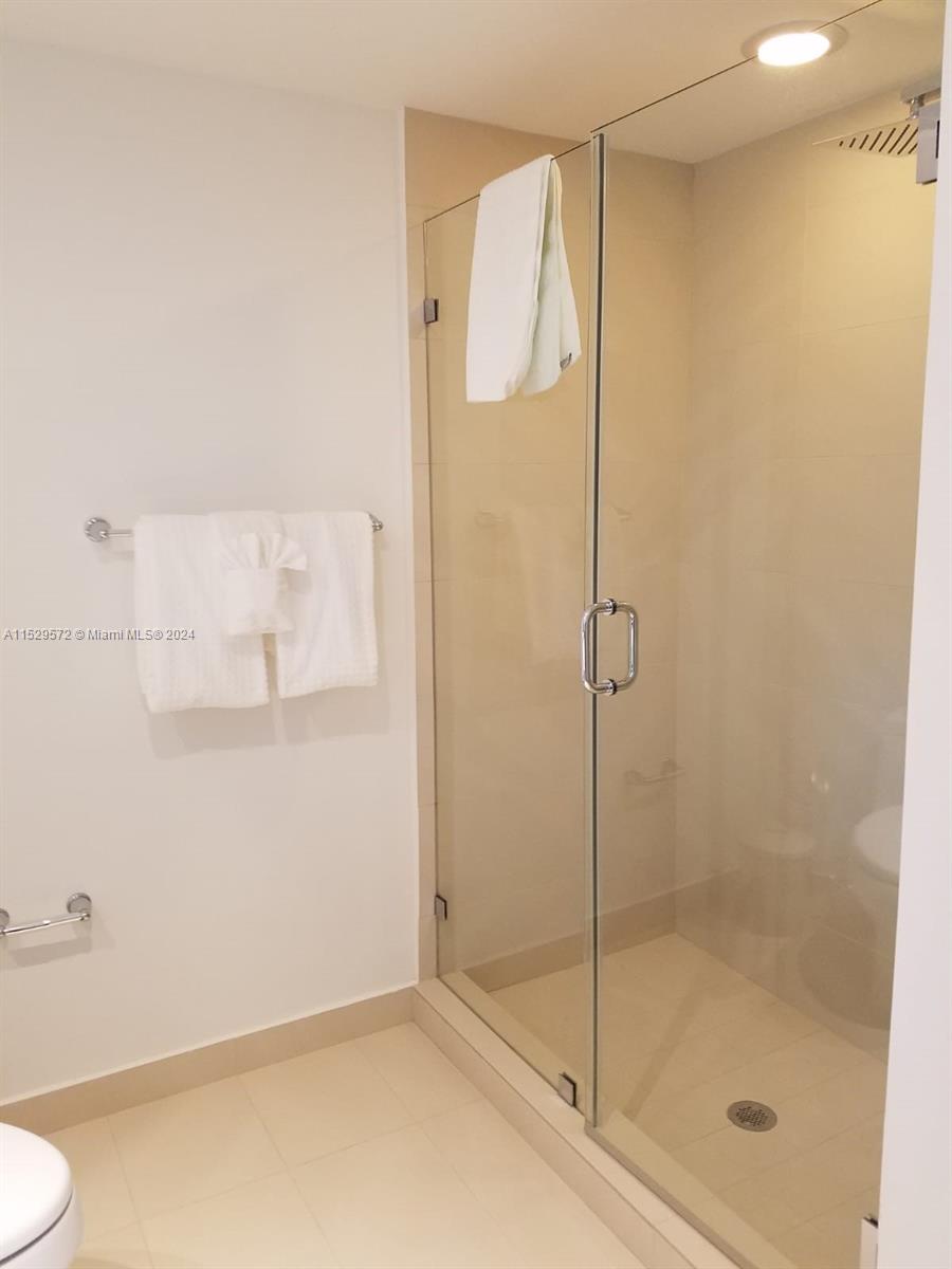 4111 S Ocean Dr MPH09, Hollywood, Florida 33019, 1 Bedroom Bedrooms, ,1 BathroomBathrooms,Residential,For Sale,4111 S Ocean Dr MPH09,A11529572