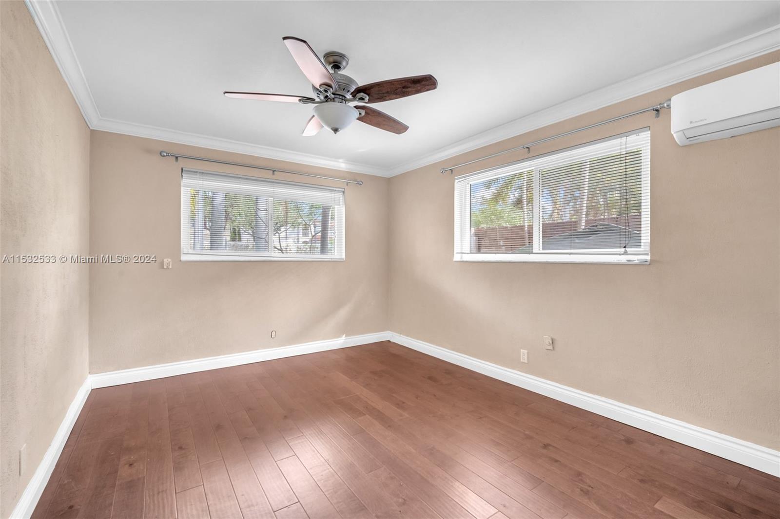 1020 Johnson St, Hollywood, Florida 33019, 3 Bedrooms Bedrooms, ,2 BathroomsBathrooms,Residential,For Sale,1020 Johnson St,A11532533