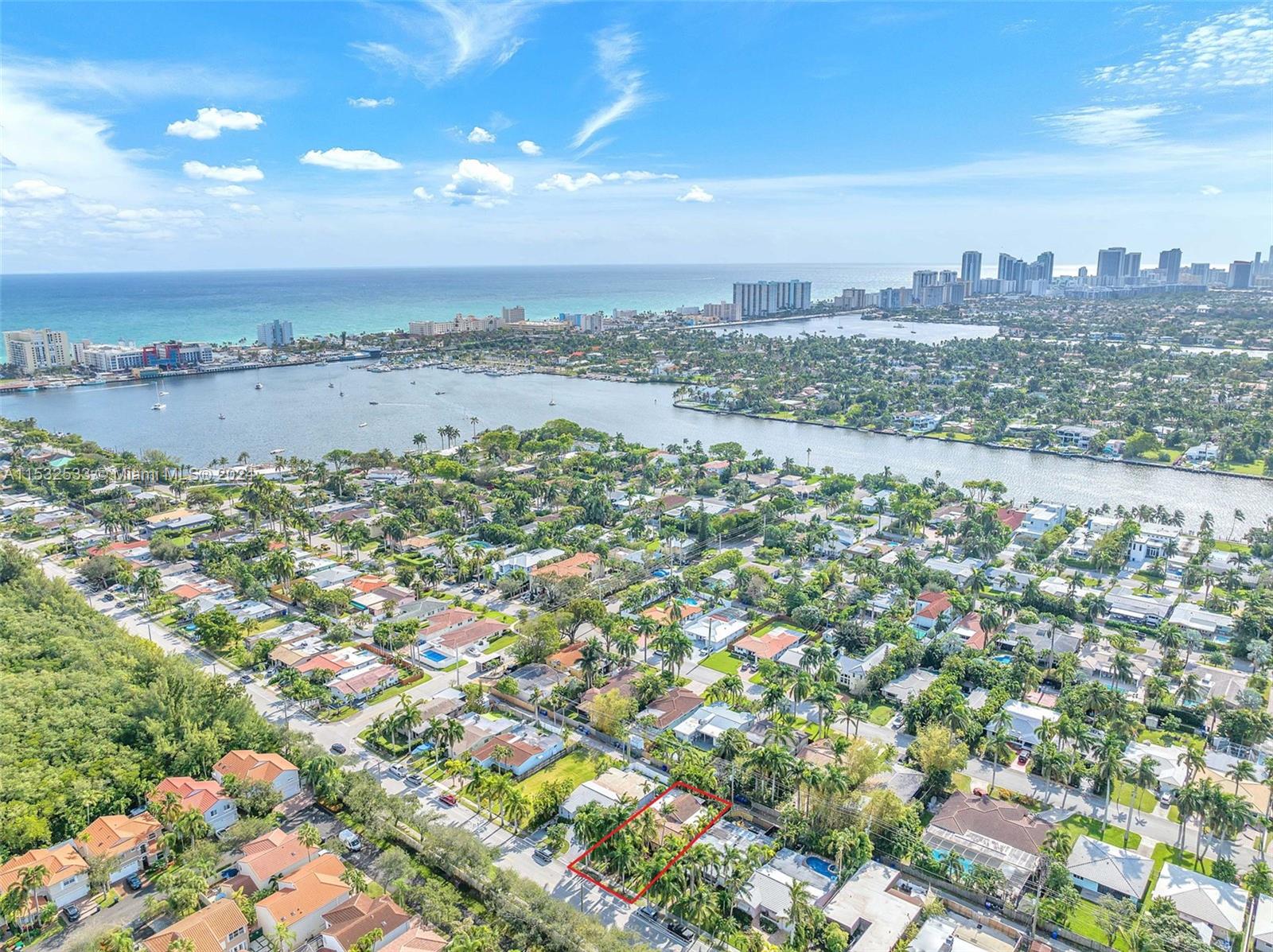 1020 Johnson St, Hollywood, Florida 33019, 3 Bedrooms Bedrooms, ,2 BathroomsBathrooms,Residential,For Sale,1020 Johnson St,A11532533