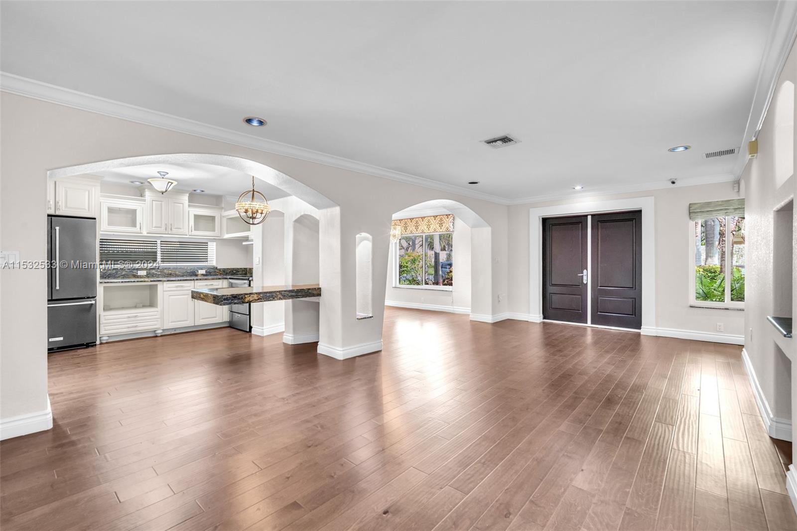 1020 Johnson St, Hollywood, Florida 33019, 3 Bedrooms Bedrooms, ,2 BathroomsBathrooms,Residential,For Sale,1020 Johnson St,A11532533