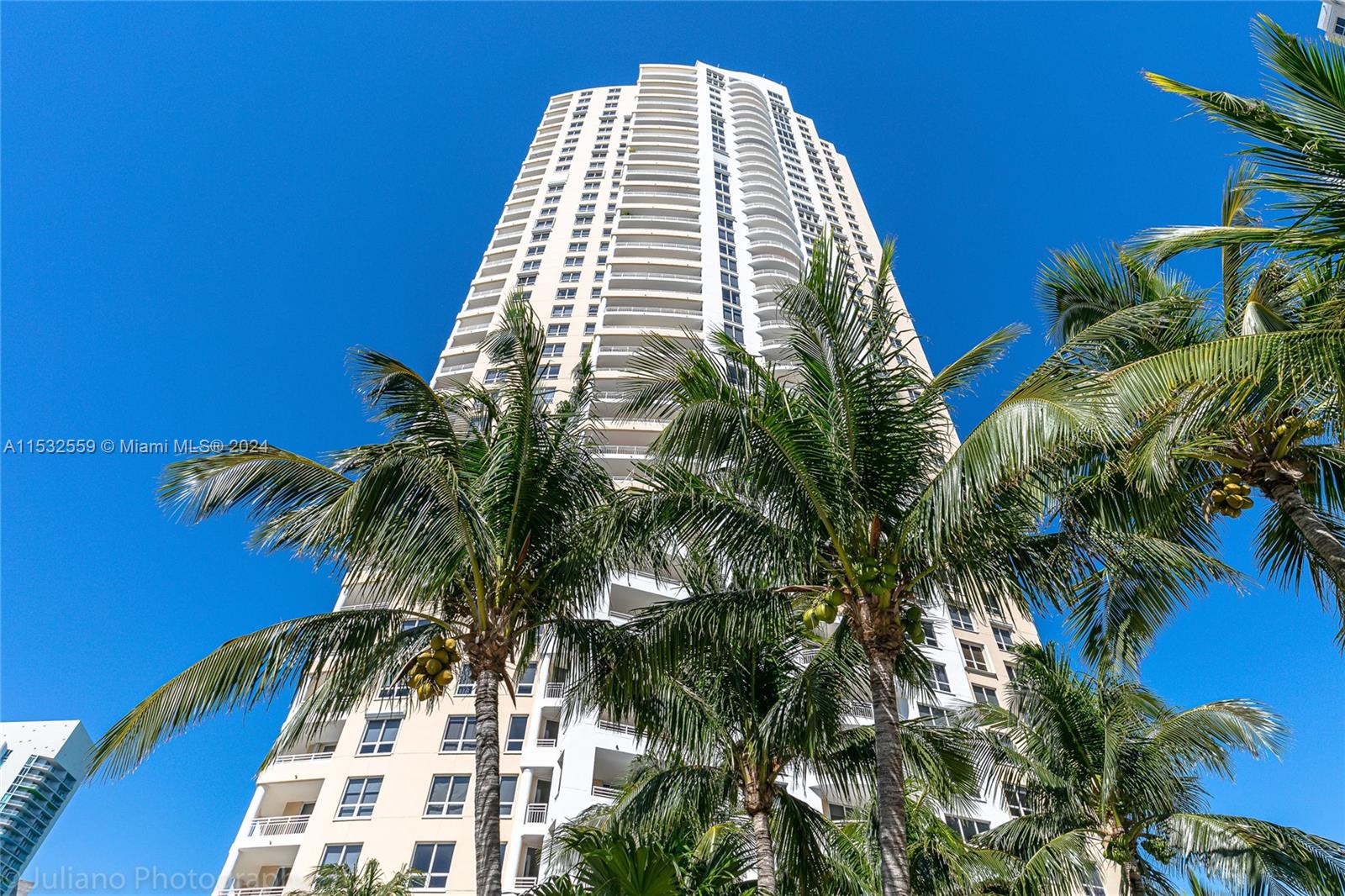 848  Brickell Key Dr #1601 For Sale A11532559, FL