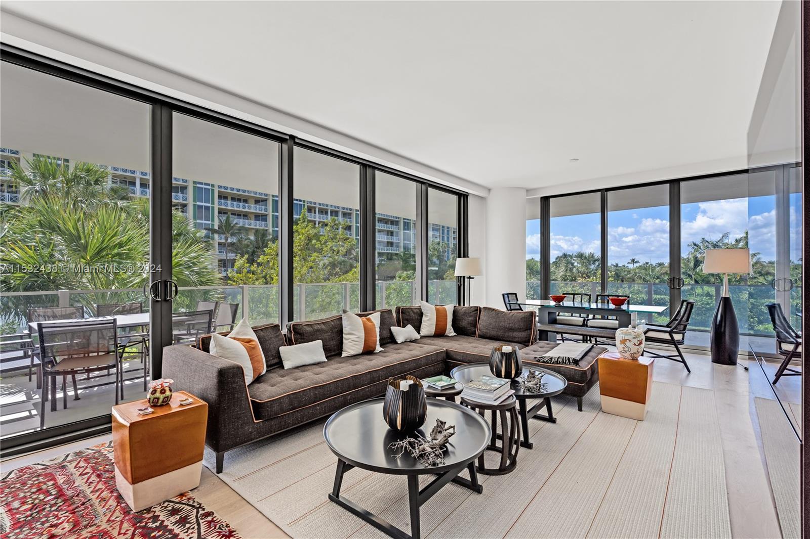 360 Ocean Dr 301S, Key Biscayne, FL 33149, 4 Bedrooms Bedrooms, ,5 BathroomsBathrooms,Residential,For Sale,Ocean Dr,A11532438