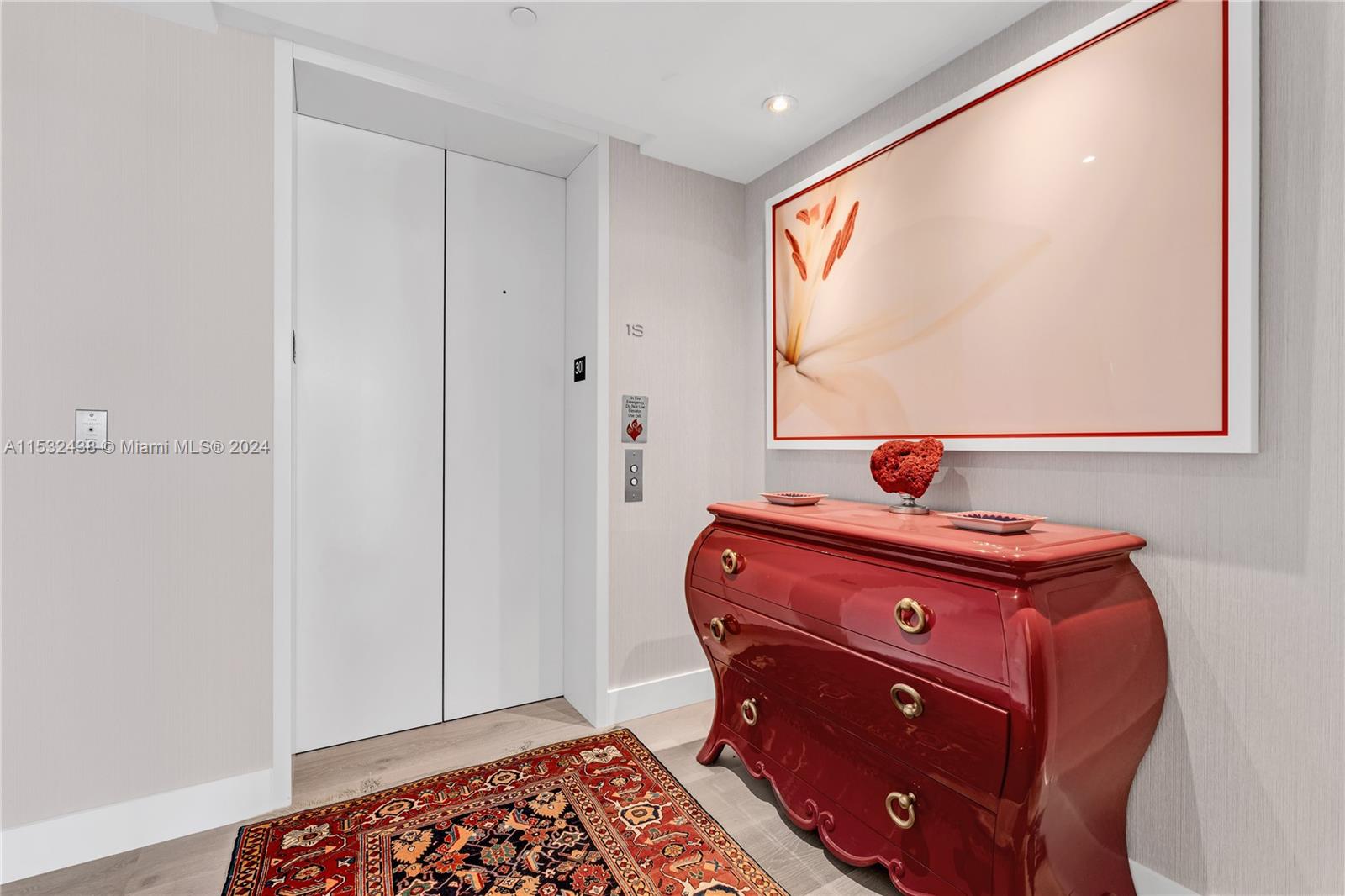 360 Ocean Dr 301S, Key Biscayne, FL 33149, 4 Bedrooms Bedrooms, ,5 BathroomsBathrooms,Residential,For Sale,Ocean Dr,A11532438