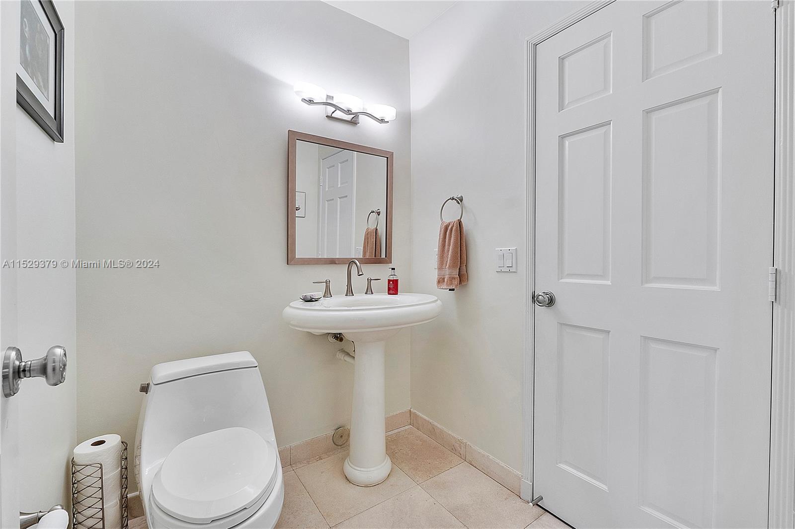 7030 Old Cutler Rd, Coral Gables, FL, 33143 United States, 4 Bedrooms Bedrooms, ,3 BathroomsBathrooms,Residential,For Sale,Old Cutler Rd,A11529379