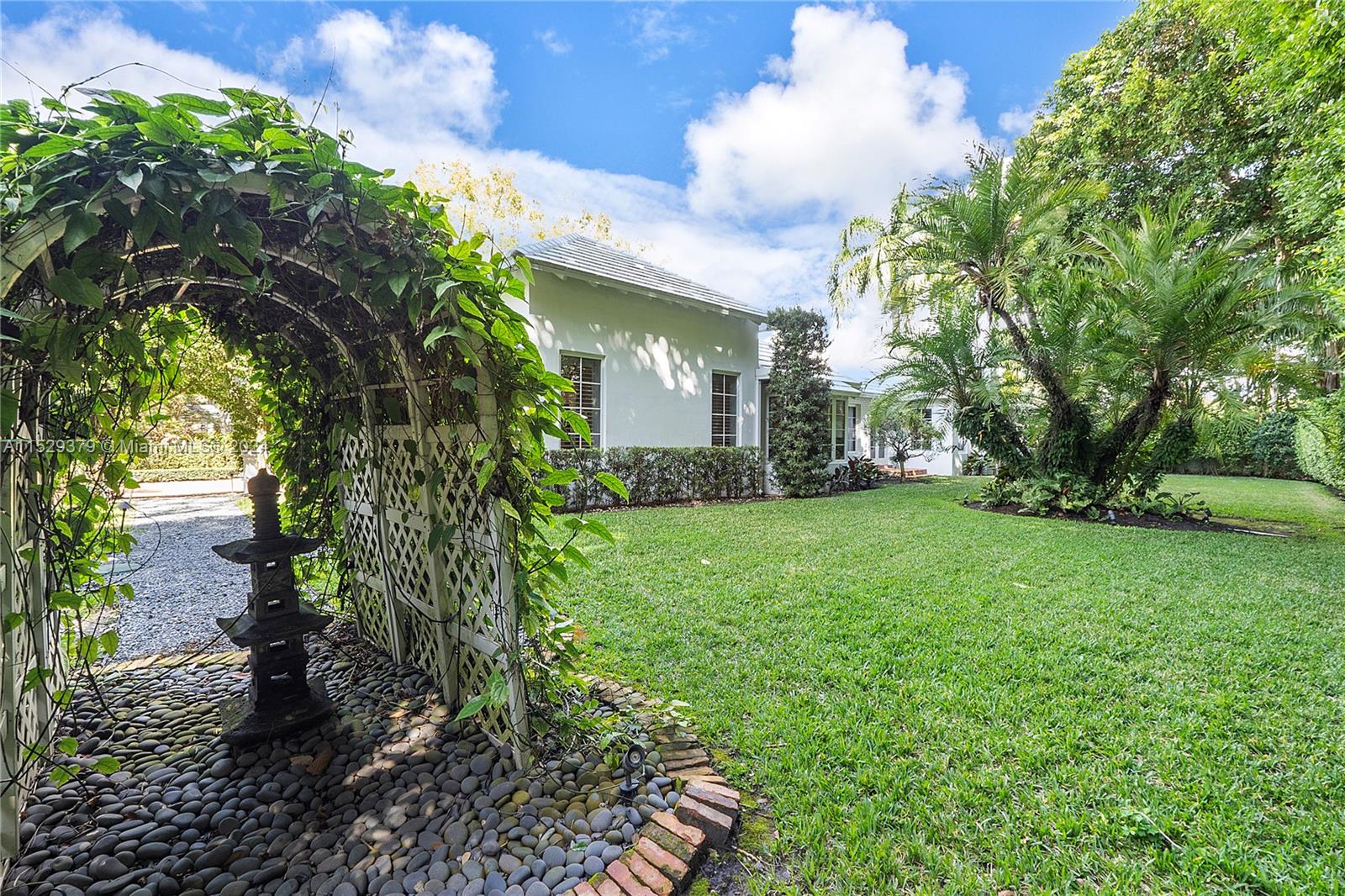 7030 Old Cutler Rd, Coral Gables, FL, 33143 United States, 4 Bedrooms Bedrooms, ,3 BathroomsBathrooms,Residential,For Sale,Old Cutler Rd,A11529379