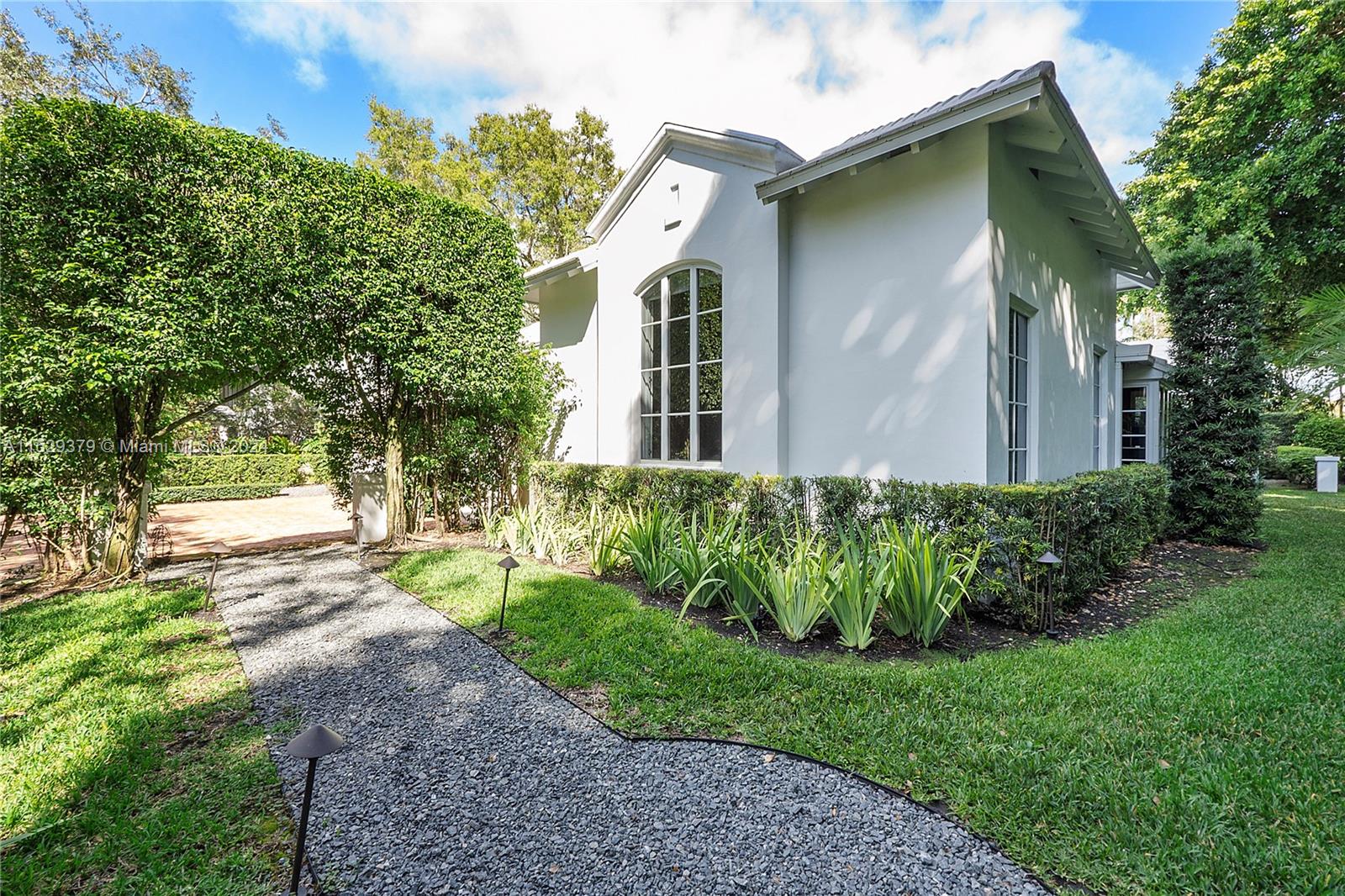 7030 Old Cutler Rd, Coral Gables, FL, 33143 United States, 4 Bedrooms Bedrooms, ,3 BathroomsBathrooms,Residential,For Sale,Old Cutler Rd,A11529379