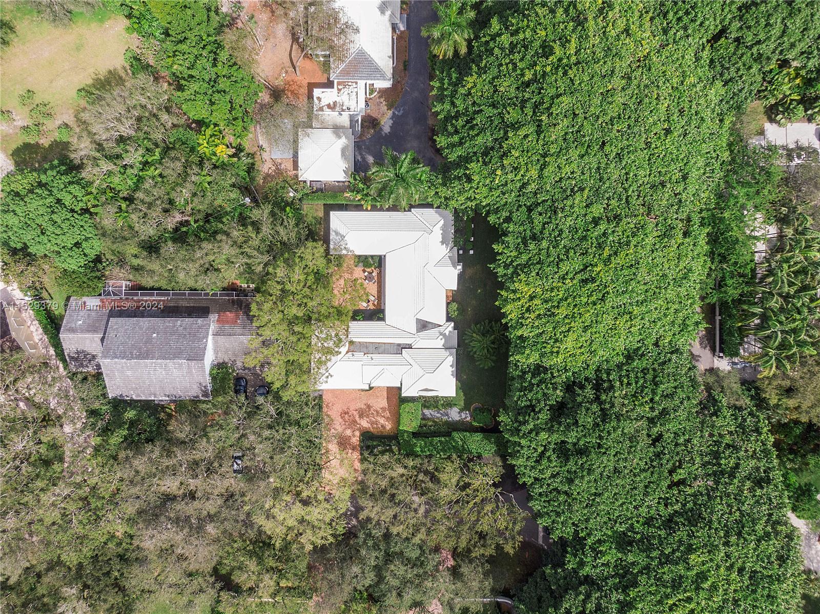 7030 Old Cutler Rd, Coral Gables, FL, 33143 United States, 4 Bedrooms Bedrooms, ,3 BathroomsBathrooms,Residential,For Sale,Old Cutler Rd,A11529379